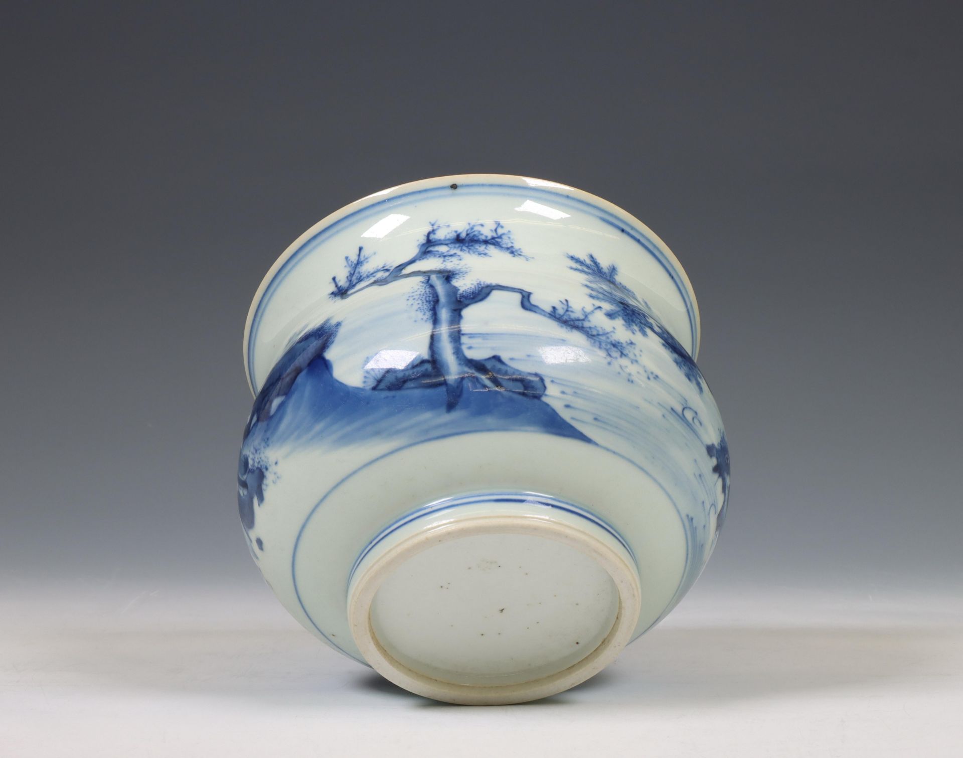 China, a blue and white porcelain water-pot, 20th century, - Bild 2 aus 3