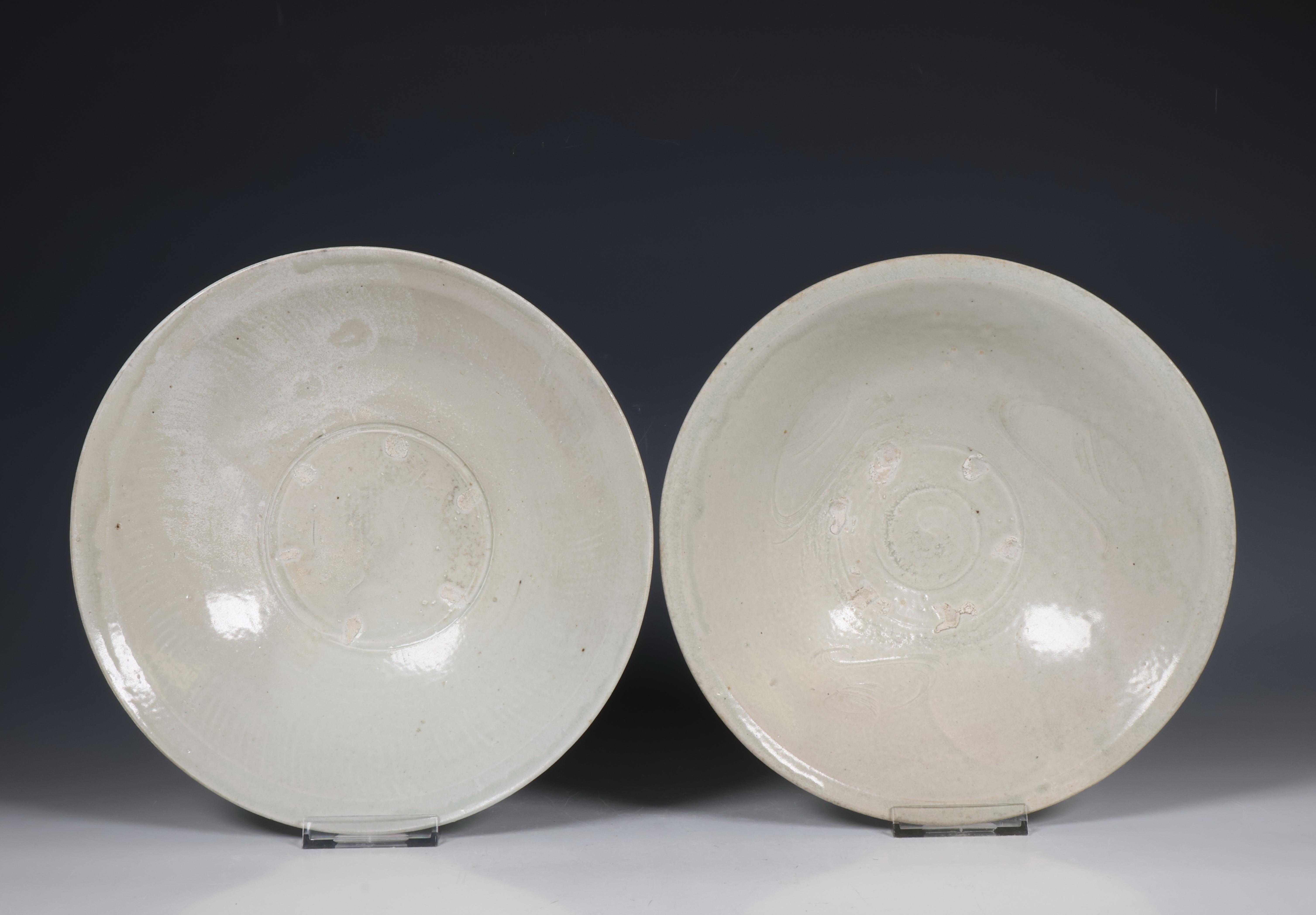 China, two celadon-glazed dishes, Northern Song dynasty, 10th-12th century, - Image 3 of 3