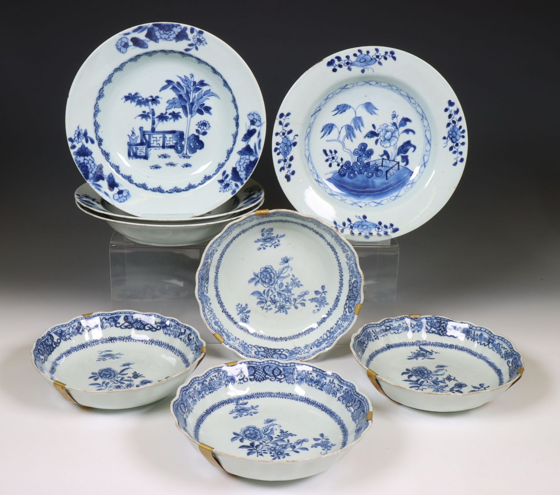 China, two sets of blue and white porcelain plates, Qianlong (1736-1795),