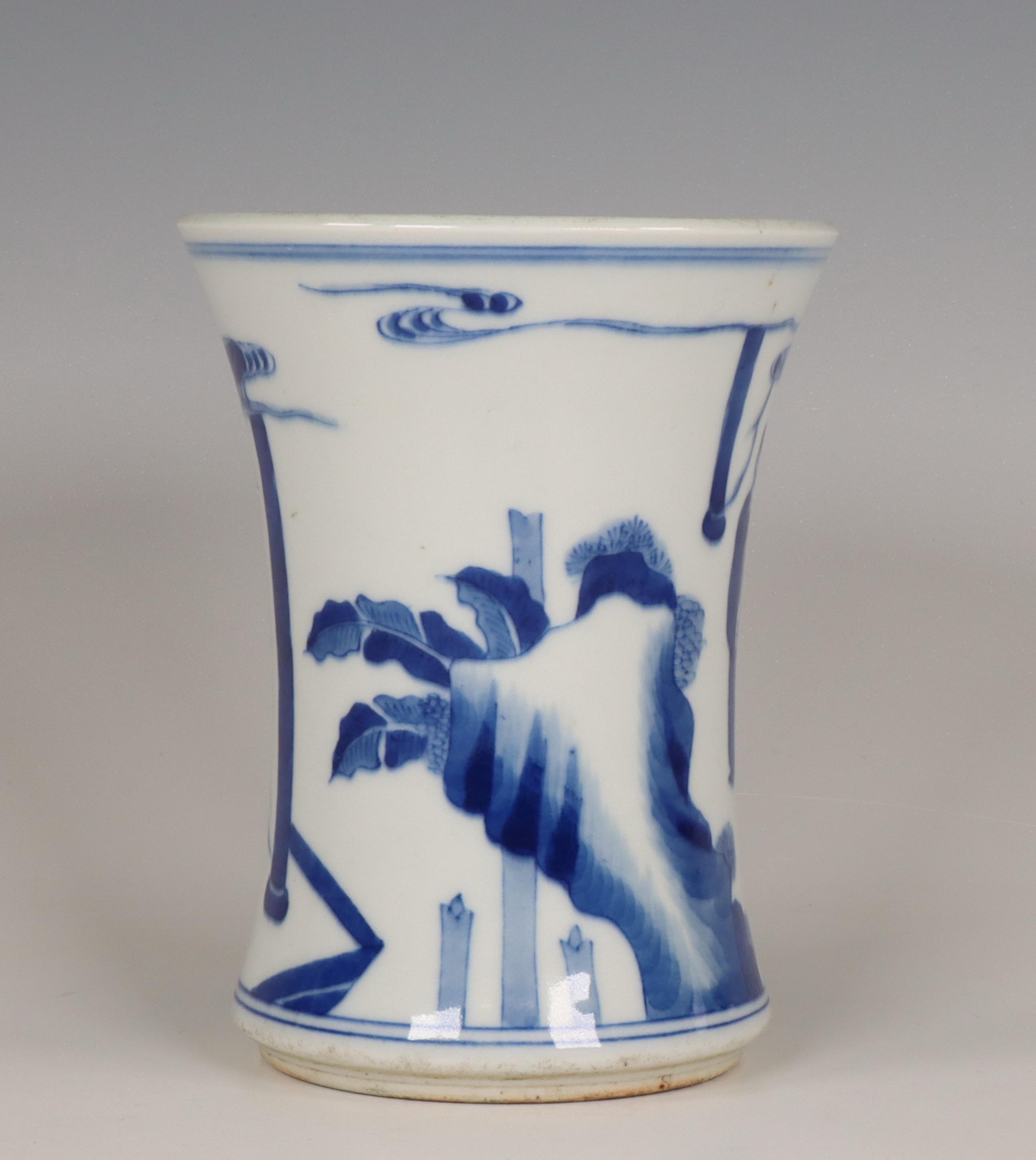 China, a blue and white porcelain brush-pot, bitong, Kangxi period (1662-1722), - Image 2 of 6