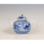China, a blue and white porcelain teapot and cover, ca. 1900,