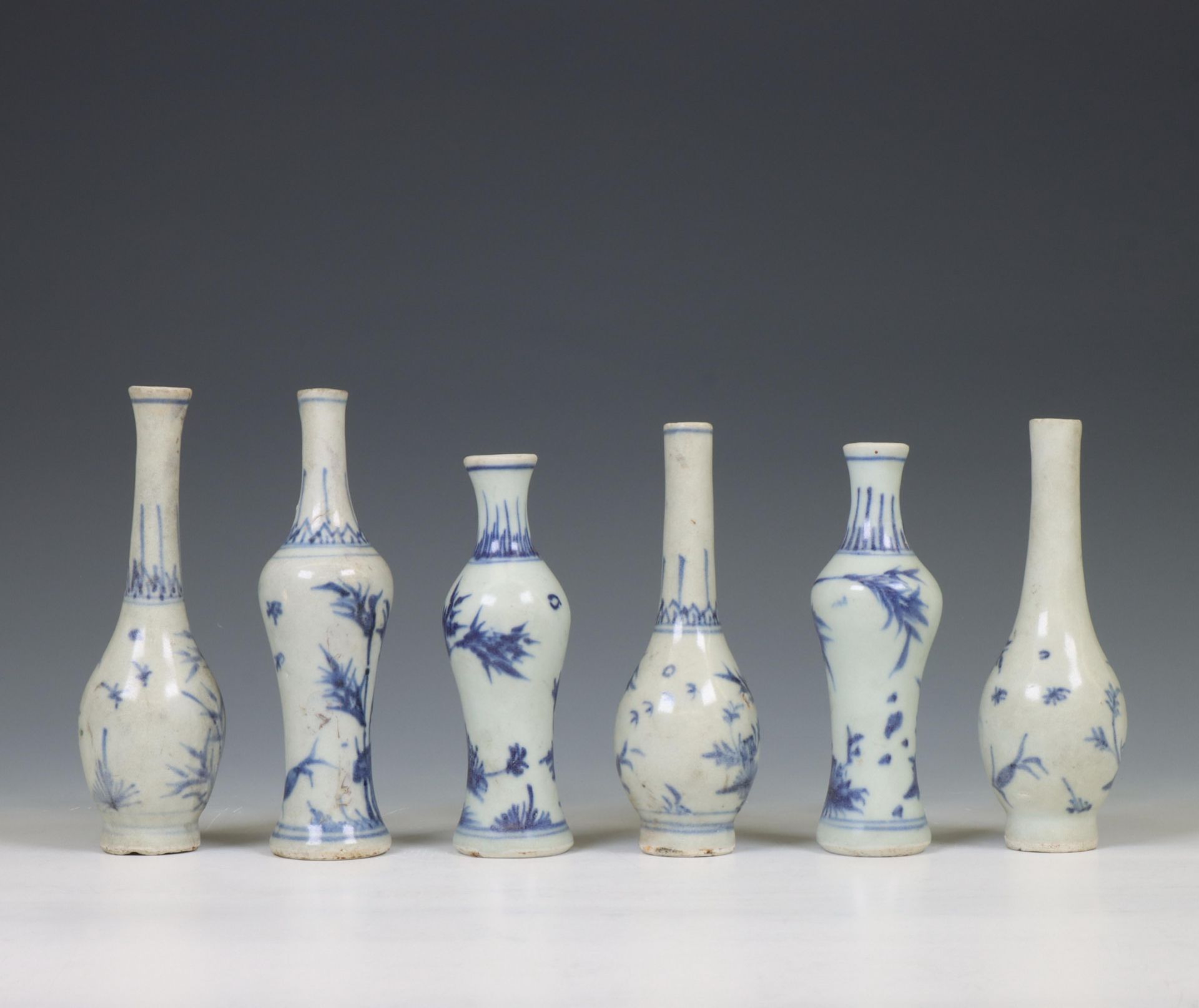 China, six small blue and white porcelain 'Hatcher Cargo' vases, circa 1640, - Image 2 of 5