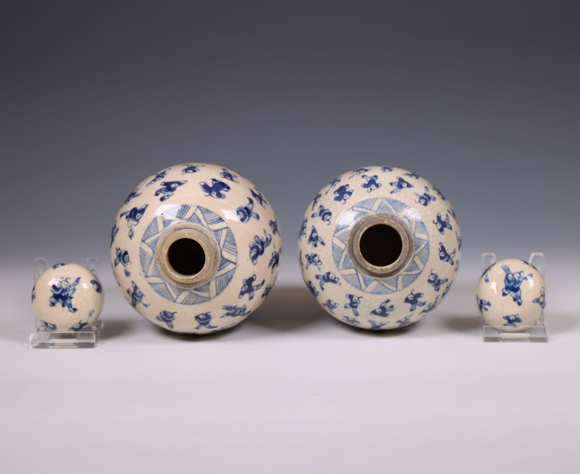 China, a pair of soft paste blue and white 'one hundred boys' jars and covers, 19th century, - Bild 4 aus 6