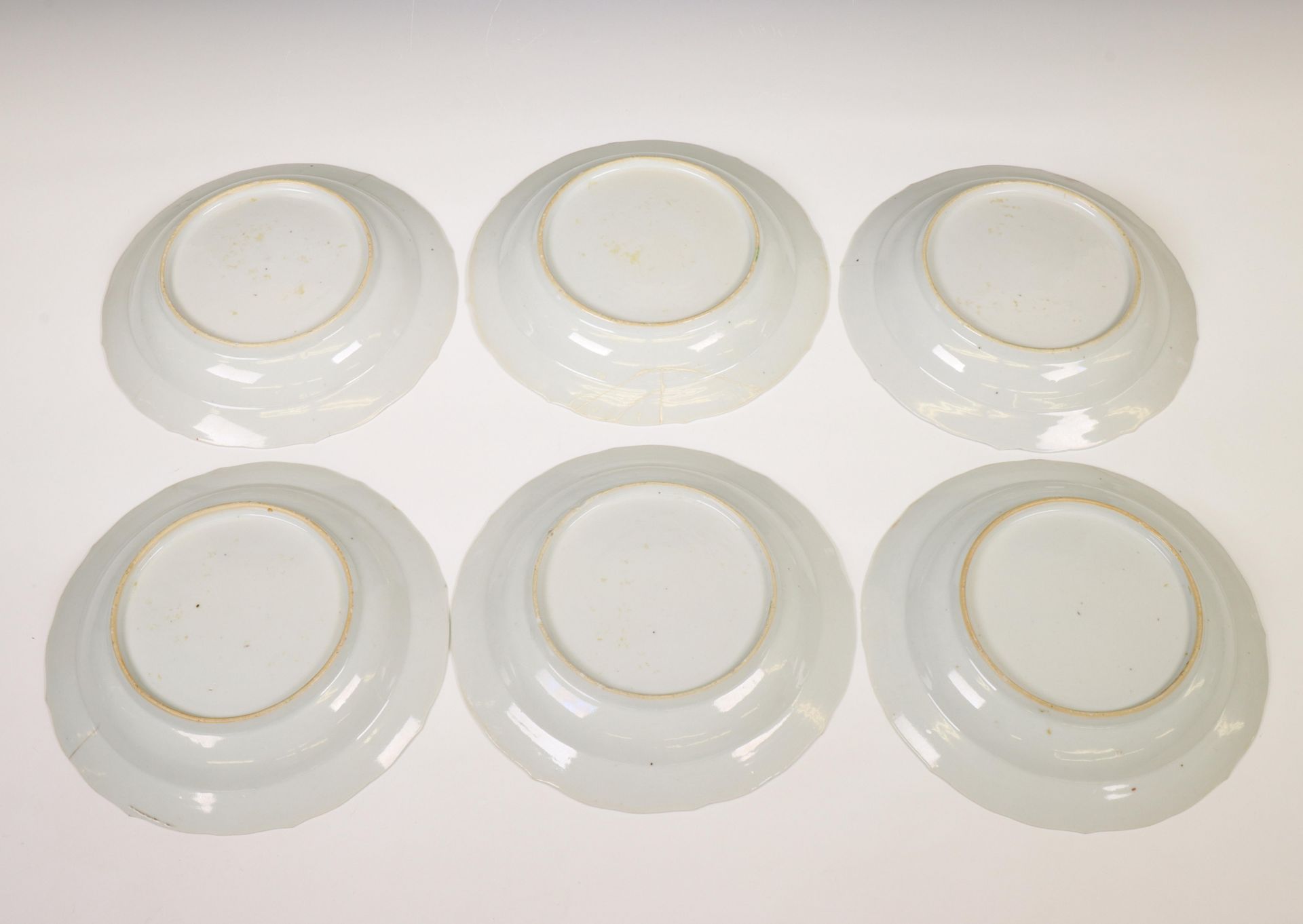 China, two sets of six famille rose porcelain deep dishes, late Qing dynasty (1644-1912), - Image 2 of 5