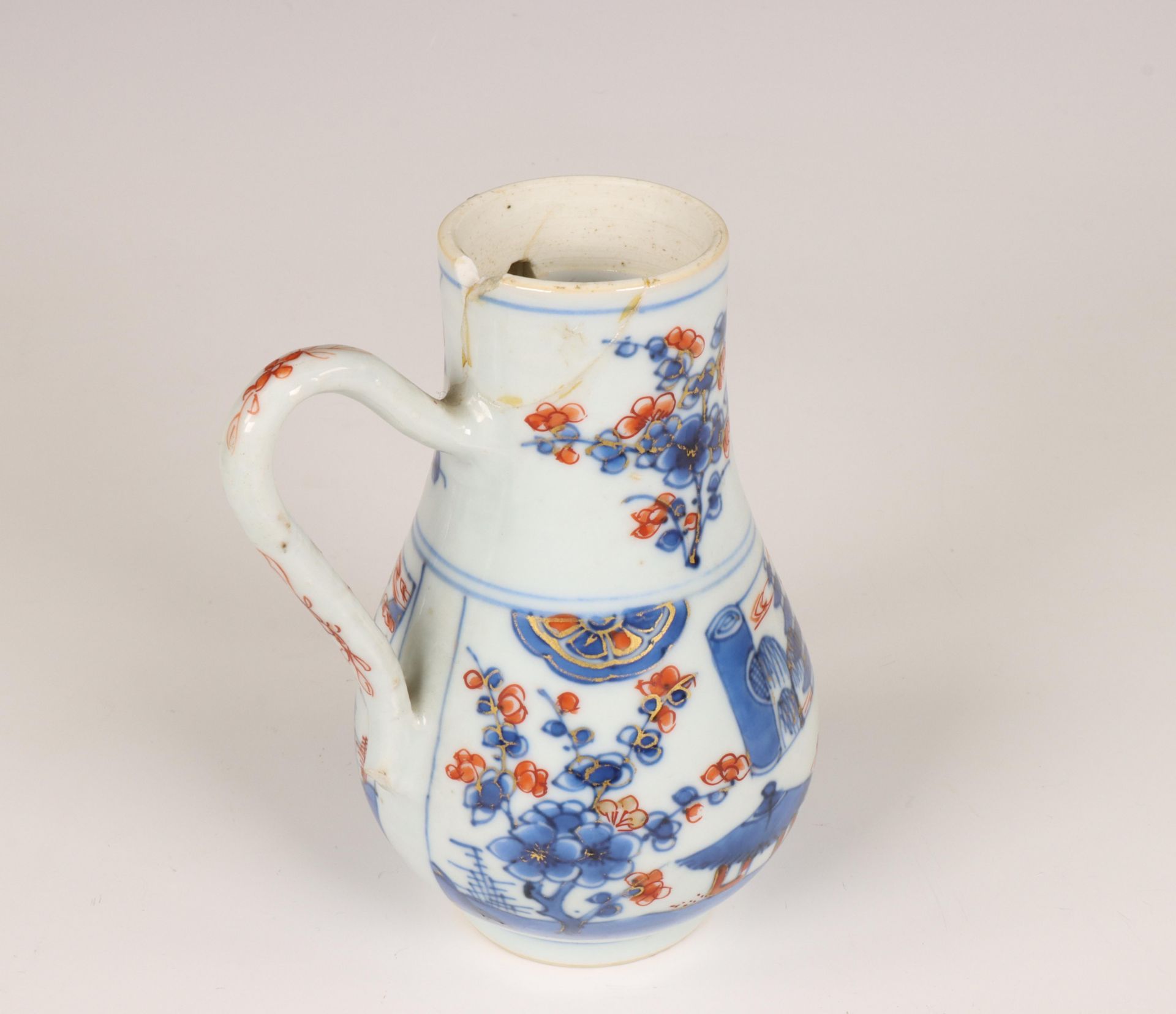China and Japan, small collection of Imari porcelain, 18th century, - Bild 2 aus 3