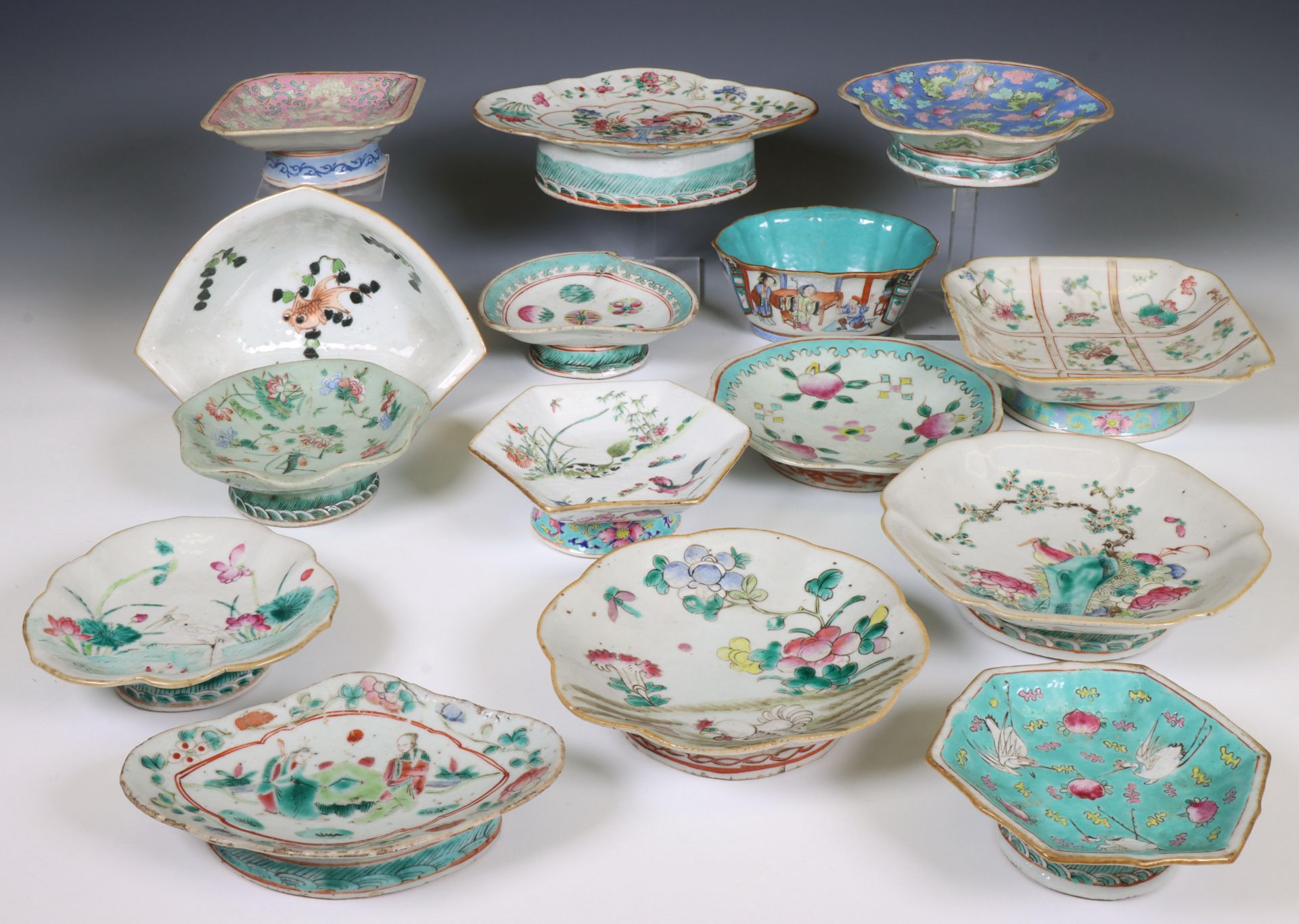 China, a collection of small famille rose porcelain tazza's and bowls, 20th century,