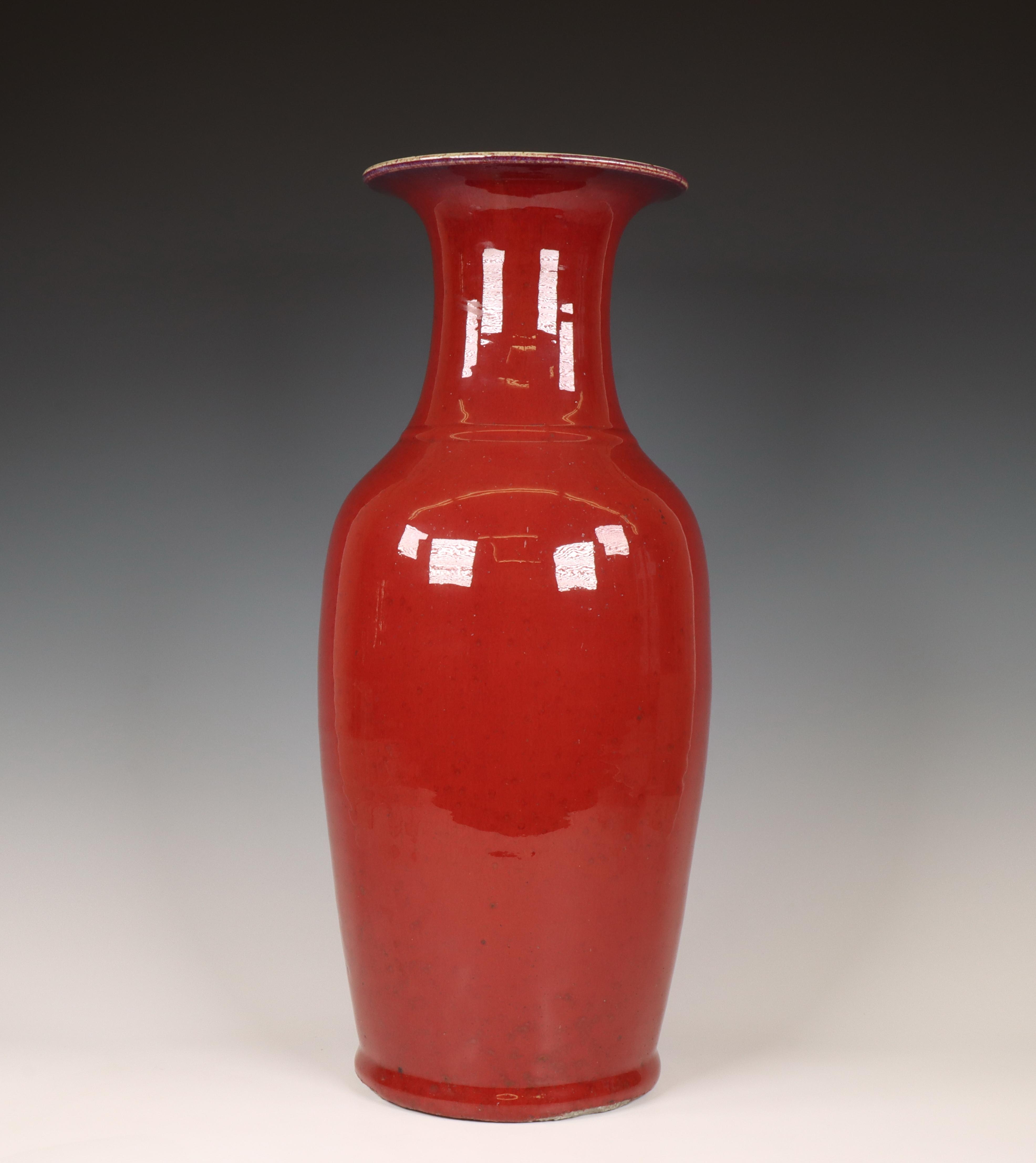 China, a large copper-red-glazed baluster vase, 19th century, - Bild 2 aus 6