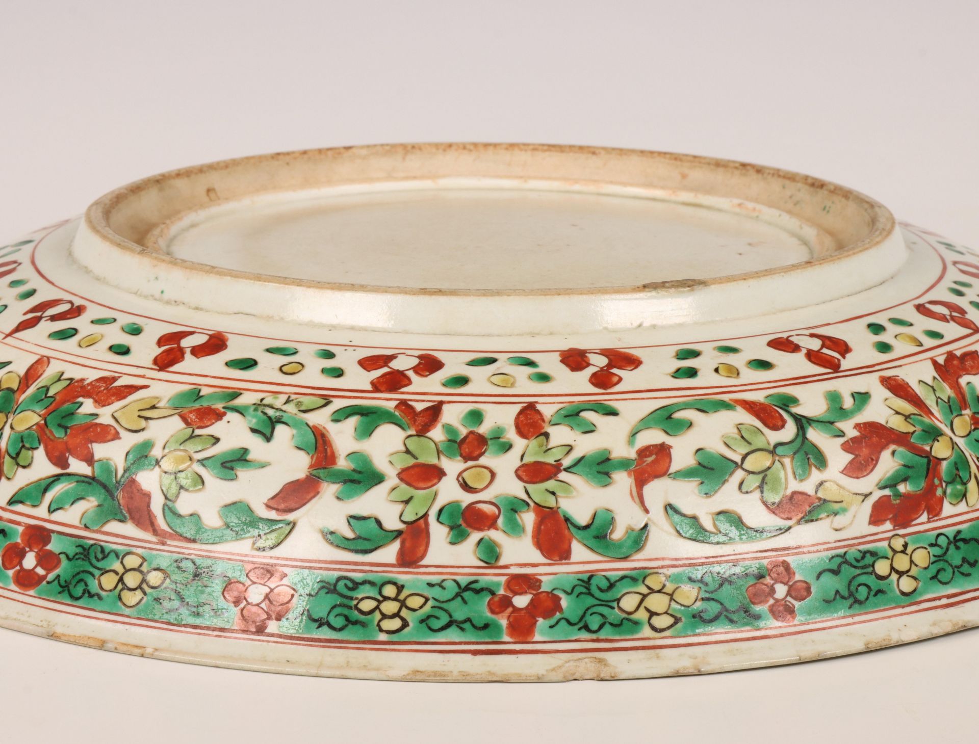 China, a famille verte porcelain dish, 19th century, - Image 3 of 4
