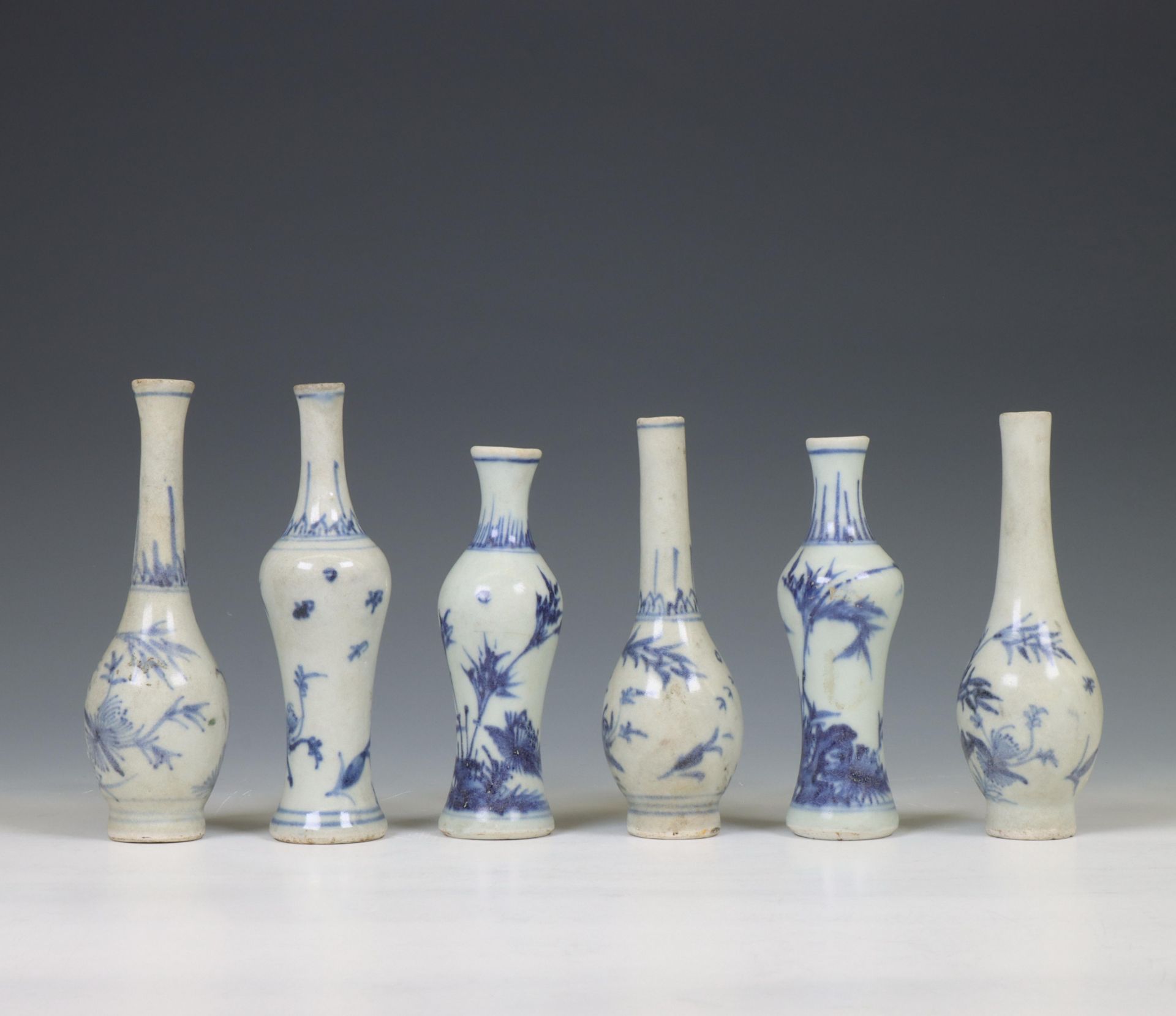 China, six small blue and white porcelain 'Hatcher Cargo' vases, circa 1640, - Image 5 of 5