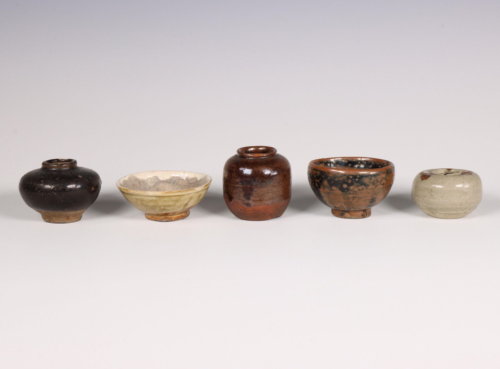 China and Japan, a small collection of tea-ware, - Bild 2 aus 6