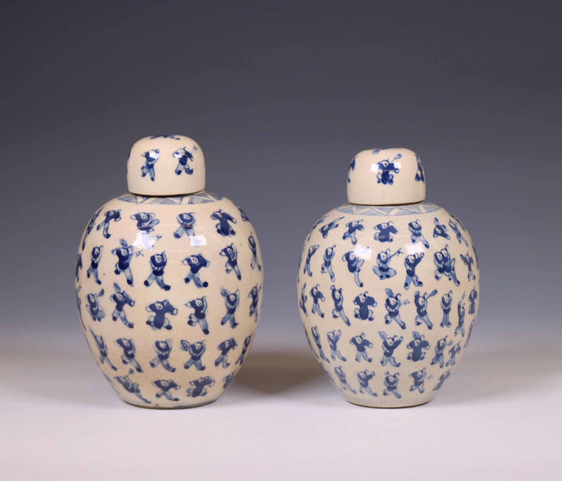 China, a pair of soft paste blue and white 'one hundred boys' jars and covers, 19th century, - Bild 6 aus 6