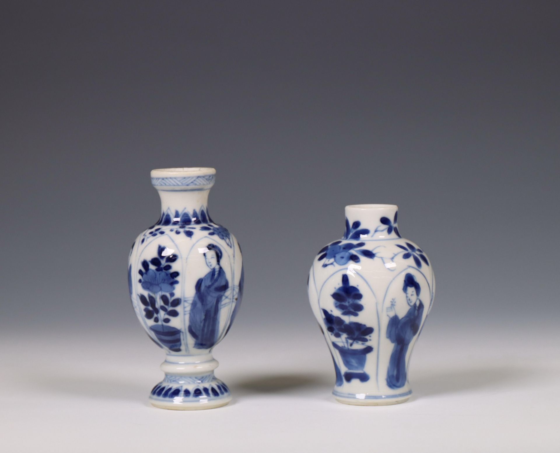 China, two small blue and white vases, Kangxi period (1662-1722), - Bild 6 aus 6