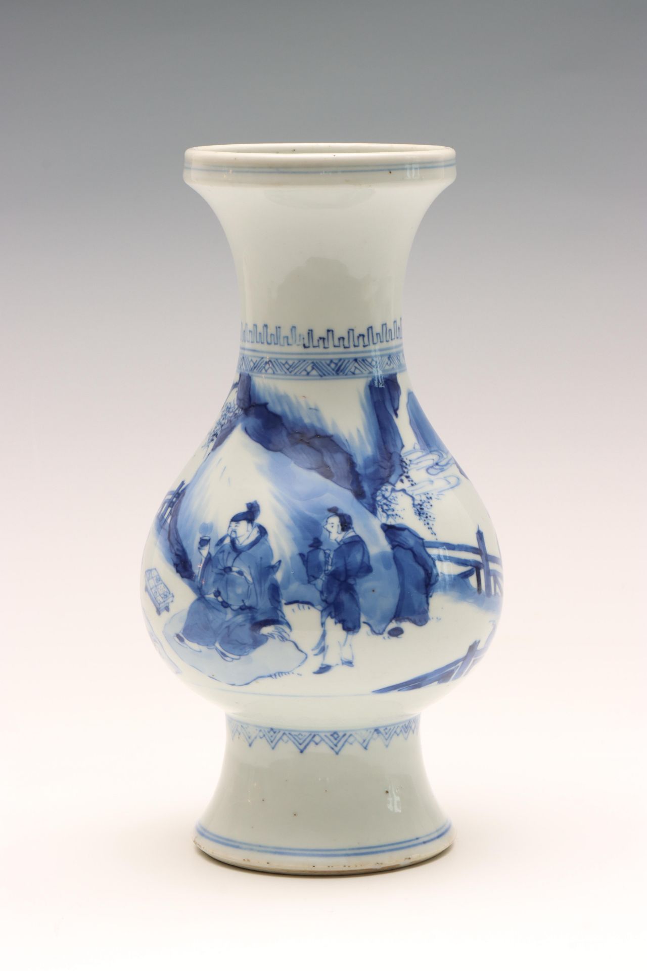 China, blue and white Transitional porcelain 'scholars' vase, mid-17th century, - Bild 9 aus 16