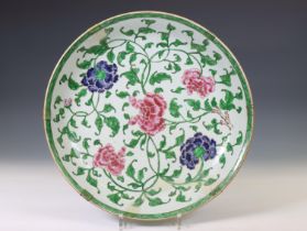 China, a famille rose porcelain dish, 19th century,