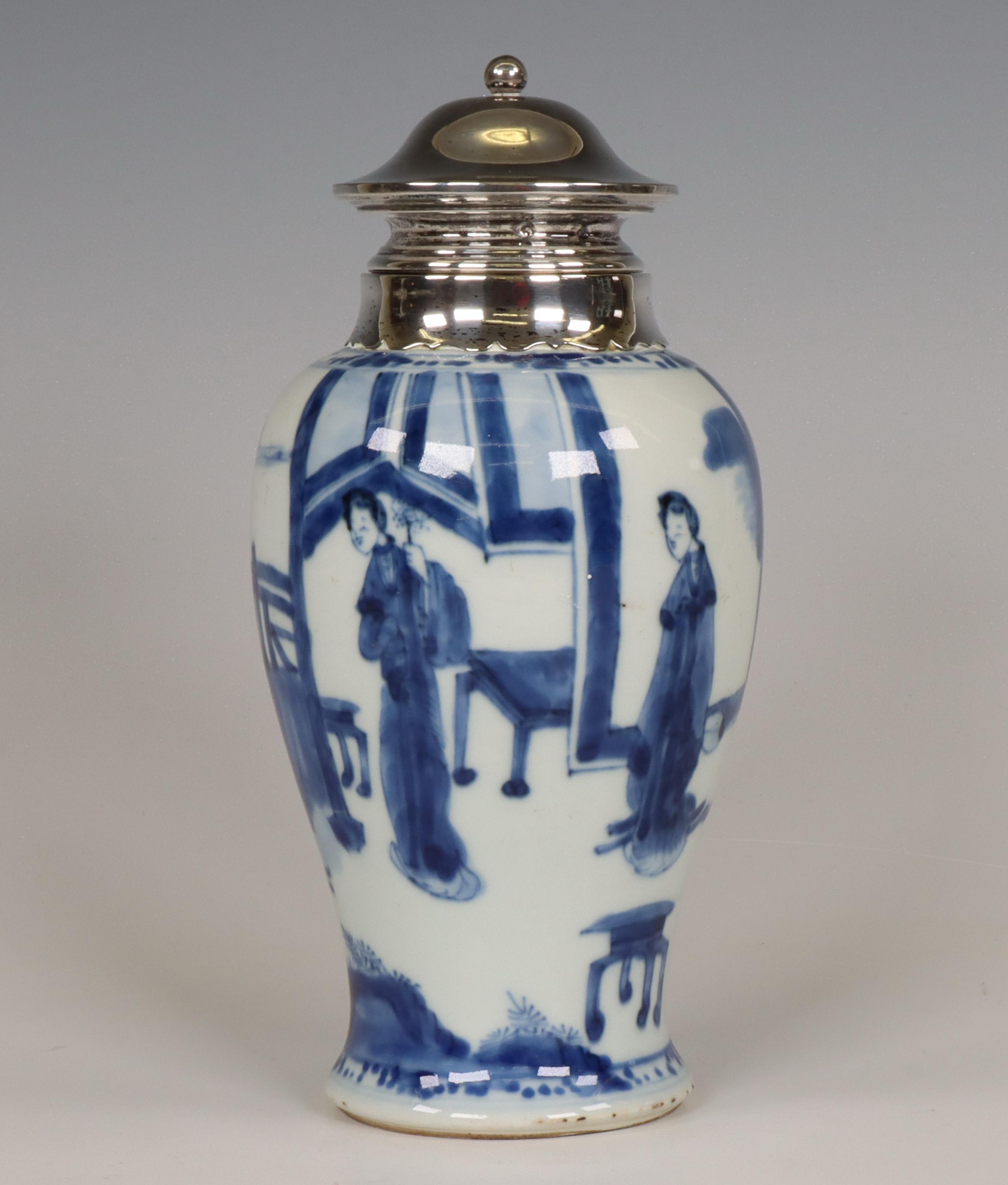 China, a silver-mounted blue and white porcelain vase, Kangxi period (1662-1722), the silver Van Kem - Image 7 of 7