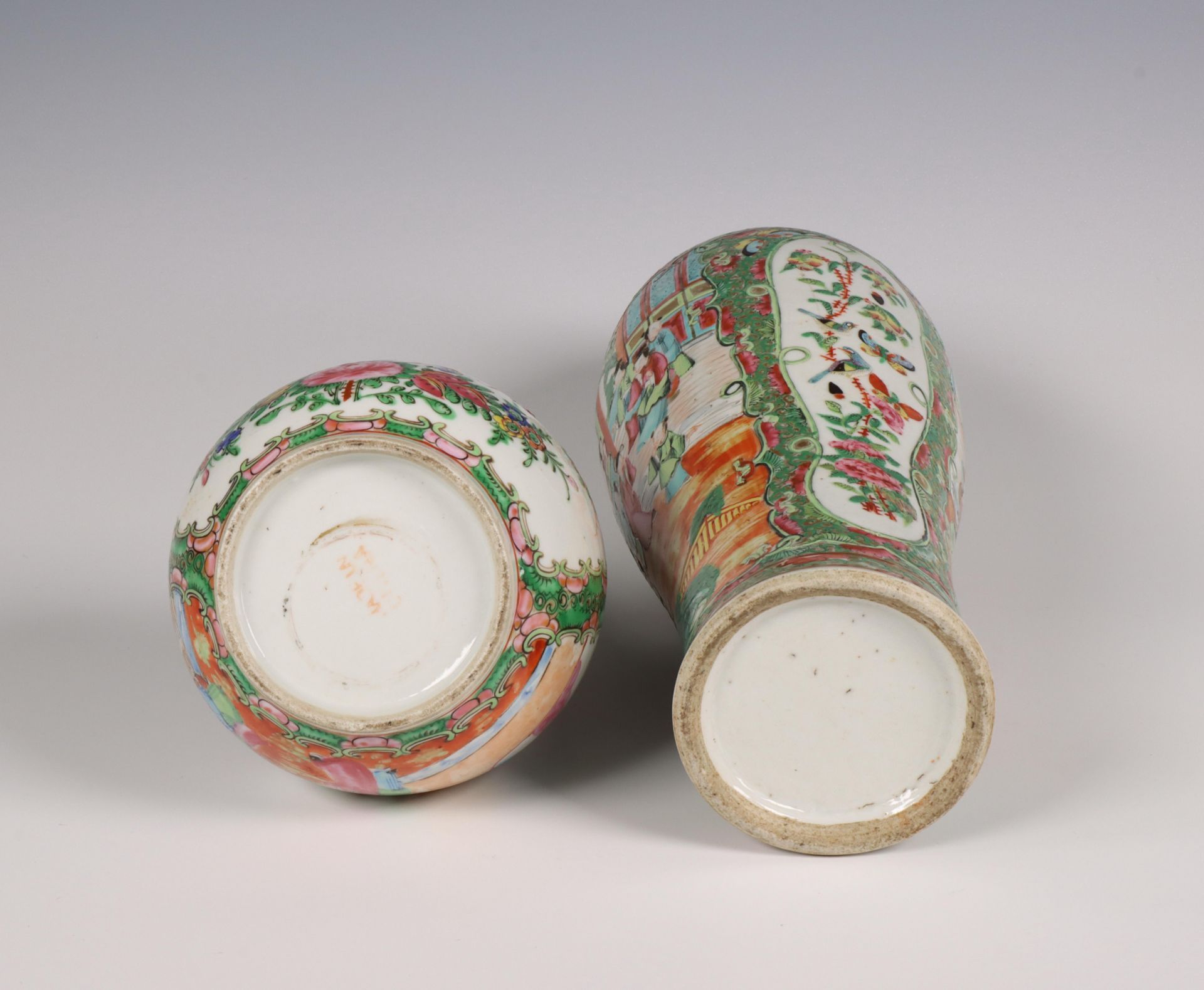 China, two Canton famille rose porcelain vases, 19th century, - Image 5 of 6