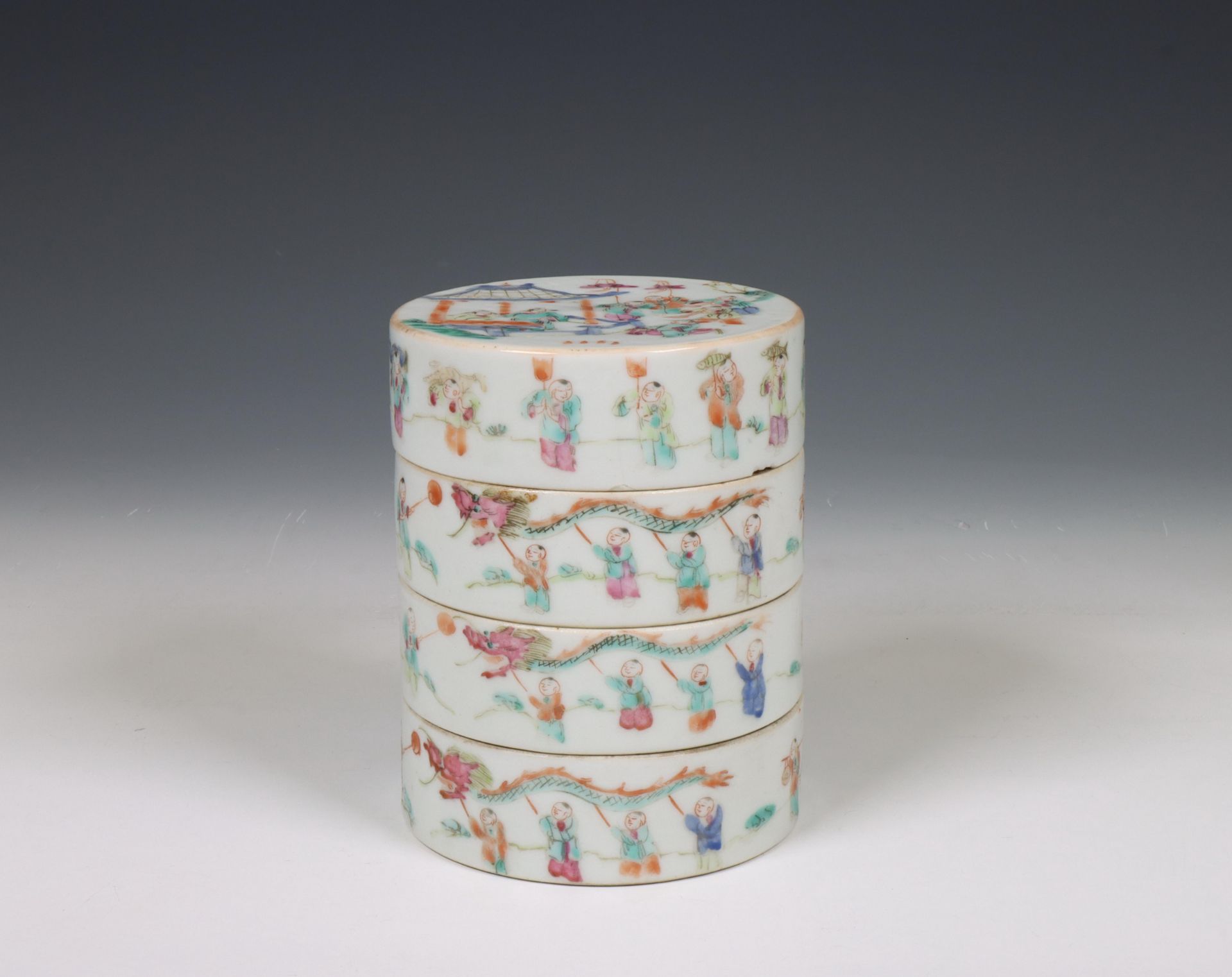 China, a famille rose porcelain three-tiered box and cover, 19th century,