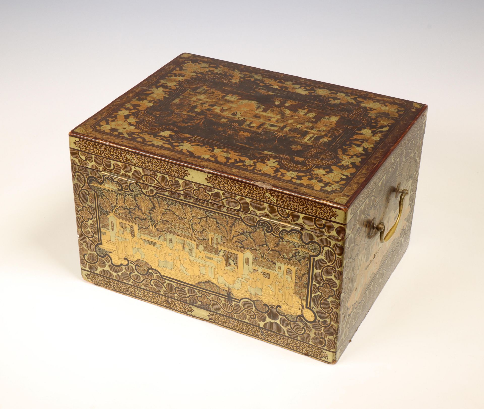 China, export lacquer caddy with pewter liner, 19th century, - Image 2 of 4