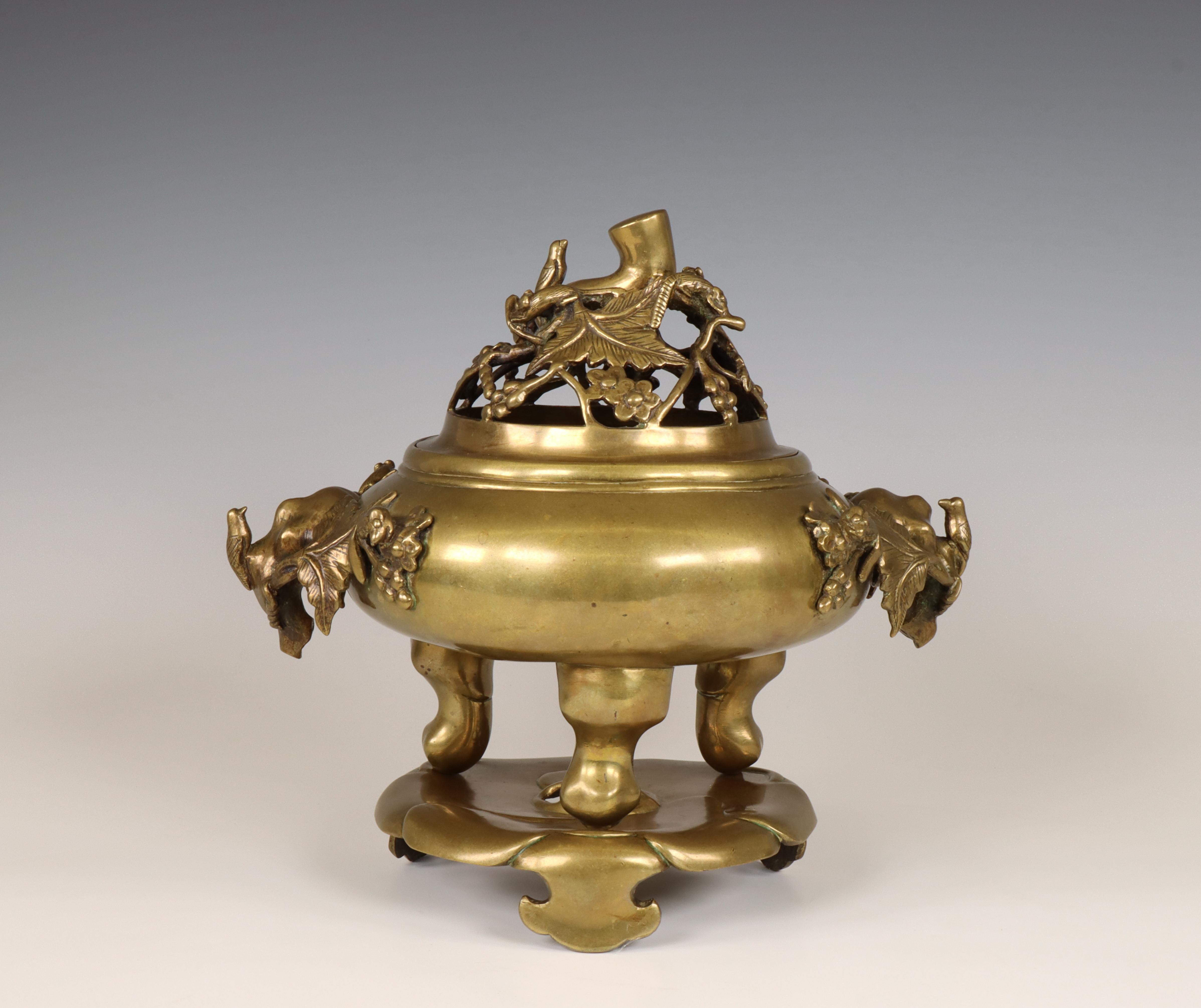 China, a bronze censer on stand, Qing dynasty, 19th century, - Image 2 of 6