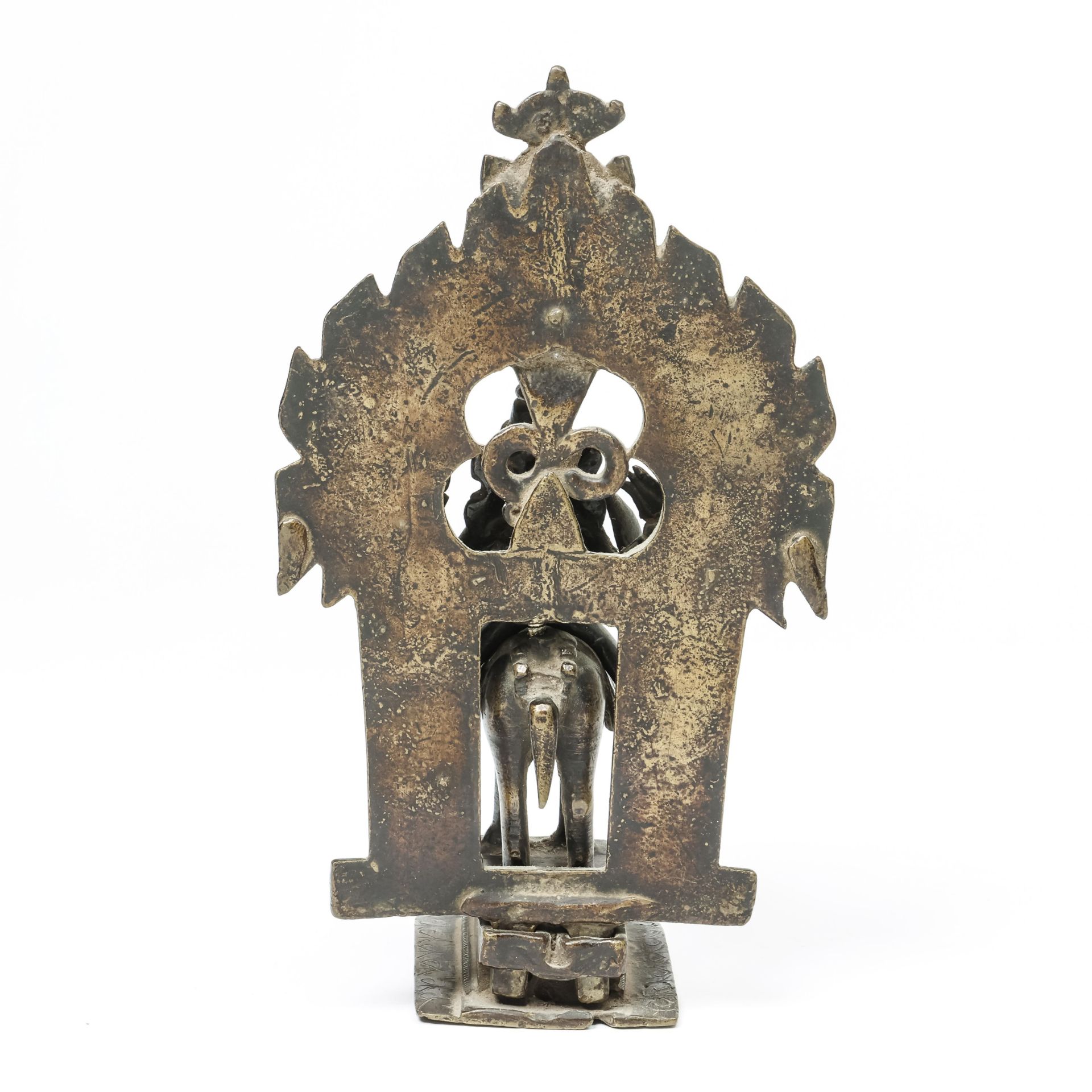 North-India, a bronze altar figure of Durga on a horse, 19th century; - Bild 3 aus 5