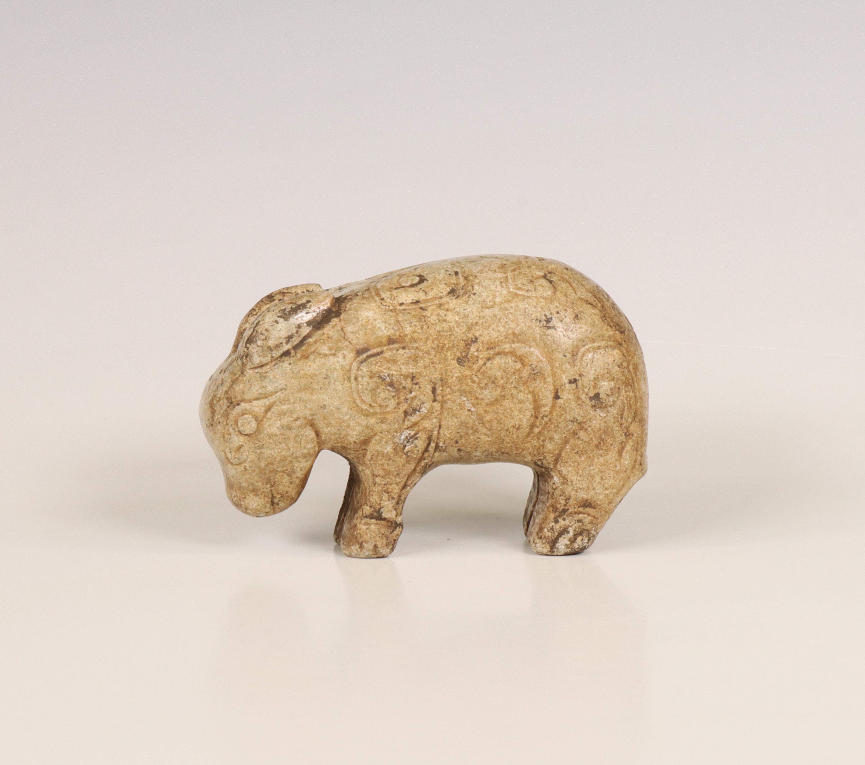 China, jade carving of a bear, possibly Shang dynasty, 11th-12th century BC, - Image 2 of 6