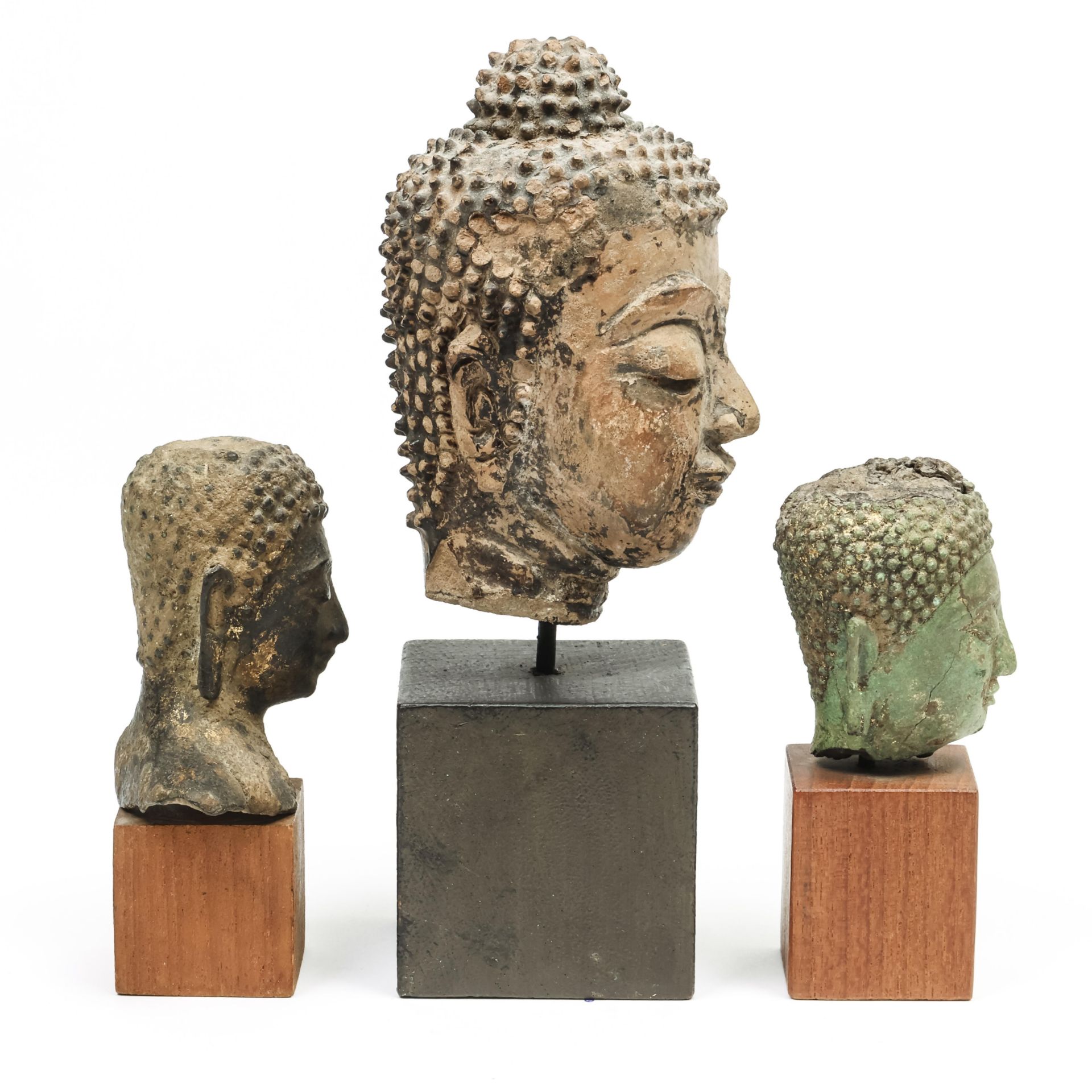 Thailand, a terracotta Buddha head and two bronze Buddha heads, 16th-18th century; - Image 5 of 5