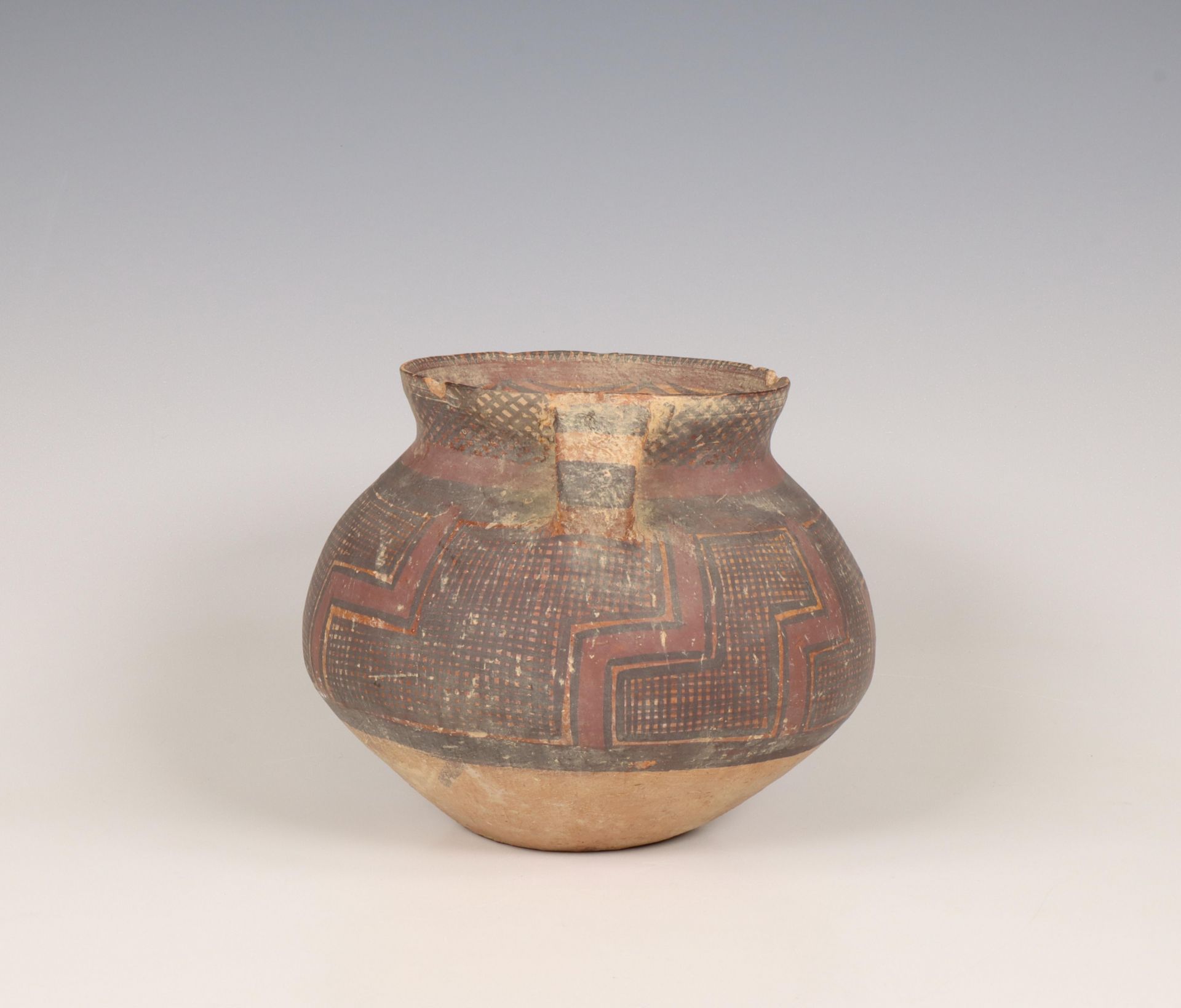 China, earthenware pot, Majiayao culture, Machang phase, late 3rd millennium BC, - Image 3 of 6