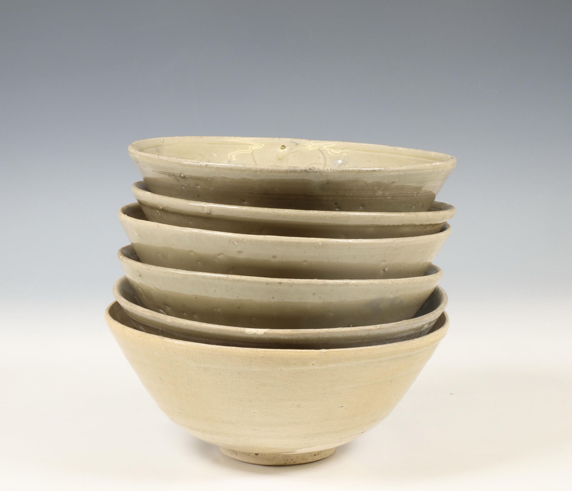 China, collection of six celadon-glazed bowls, Northern Song dynasty, 10th-12th century, - Bild 3 aus 3