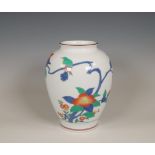 Japan, a fine porcelain vase by Sakaida Kakiemon XIII, ca. 1980,