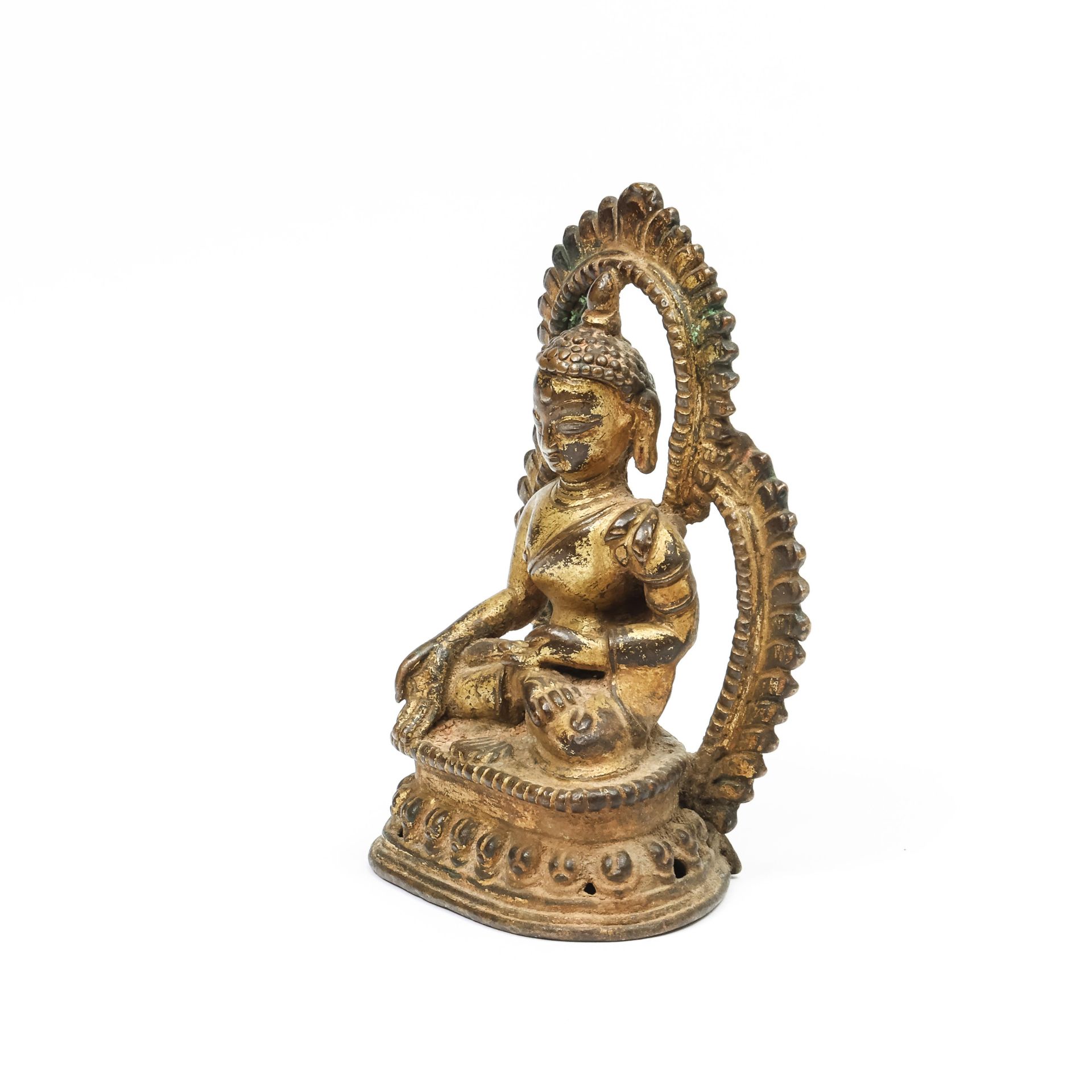 Nepal, Newar, a gilded bronze seated Buddha, 17th-18th century - Bild 5 aus 5