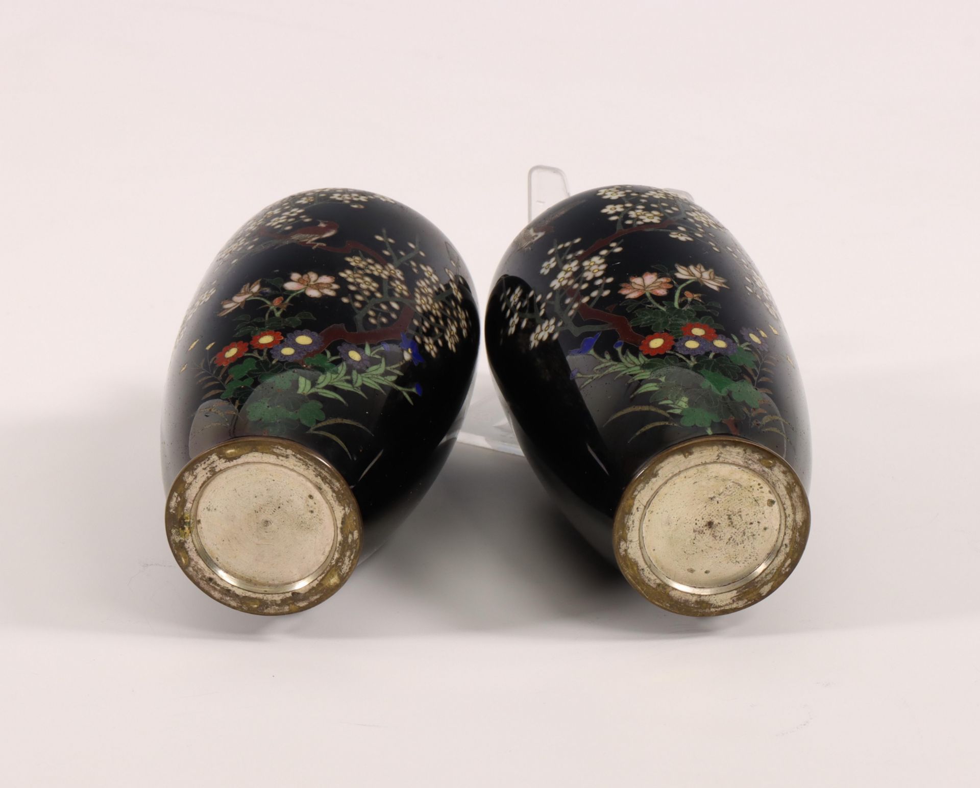 Japan, a pair of cloisonné inlaid vases, Meiji period (1868-1912), - Image 2 of 3