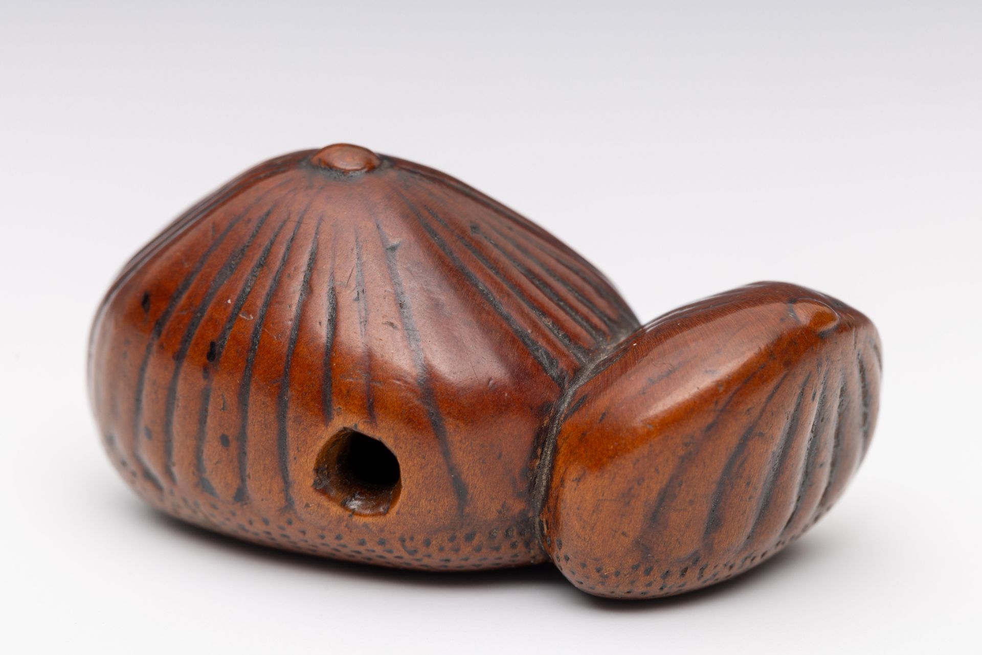 Japan, bamboo netsuke, Edo period; - Image 2 of 3