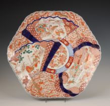 Japan, large Imari porcelain hexagonal dish, Meiji period (1868-1912),