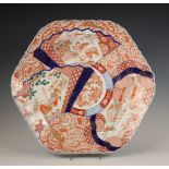 Japan, large Imari porcelain hexagonal dish, Meiji period (1868-1912),