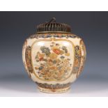 Japan, Satsuma porcelain vase, 19th century,