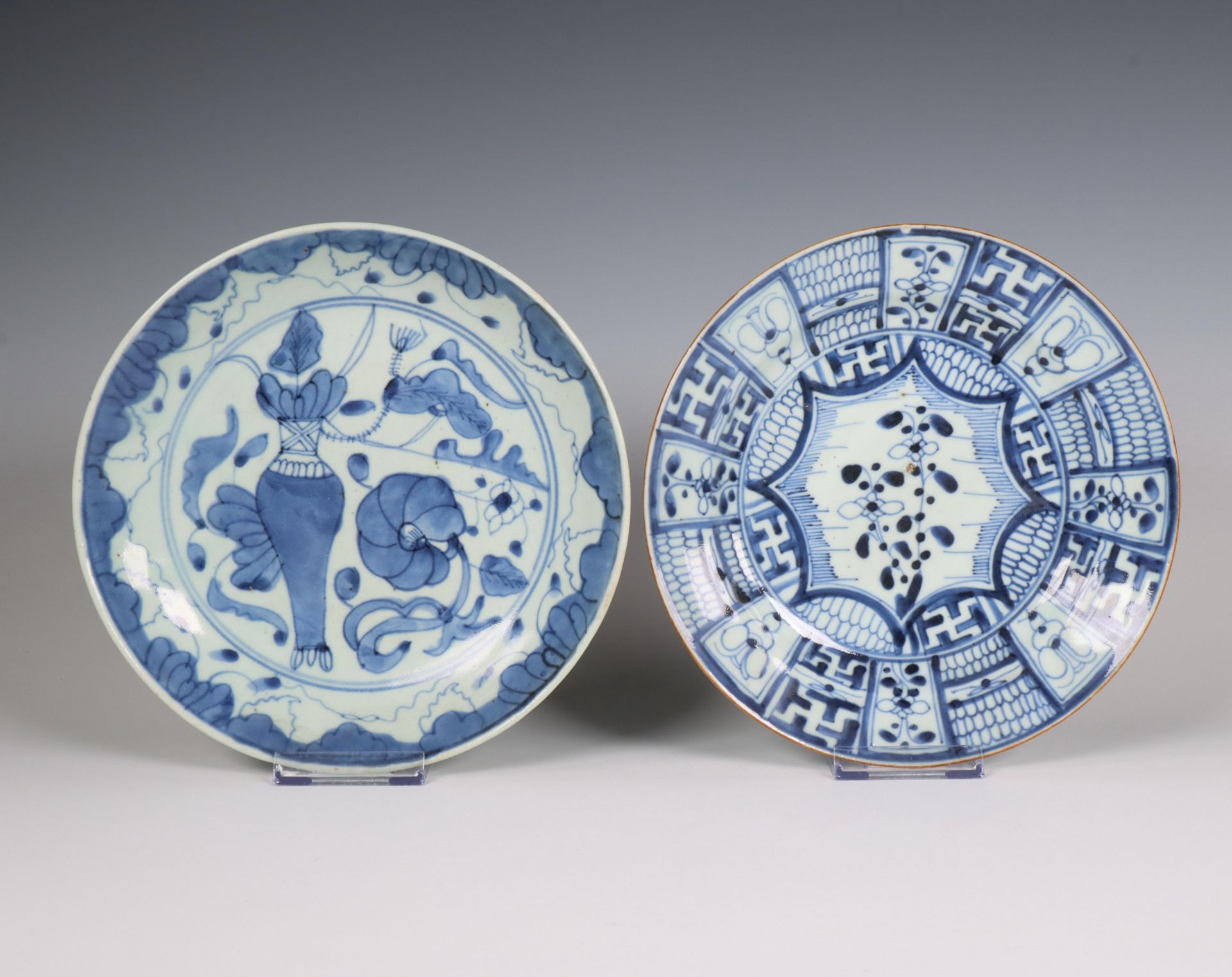 Japan, two Arita blue and white porcelain plates, 18th/ 19th century,