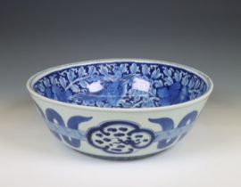 Japan, large blue and white porcelain Arita bowl, ca. 1900,