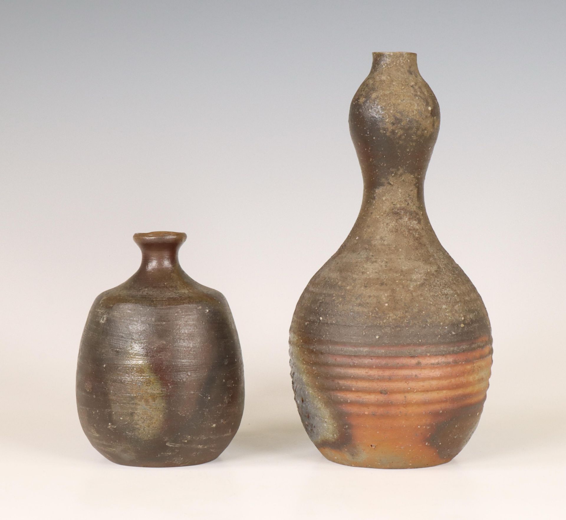 Japan, small Bizen ceramic tokkuri, signed and Bizen ceramic double-gourd vase, signed, both Showa p