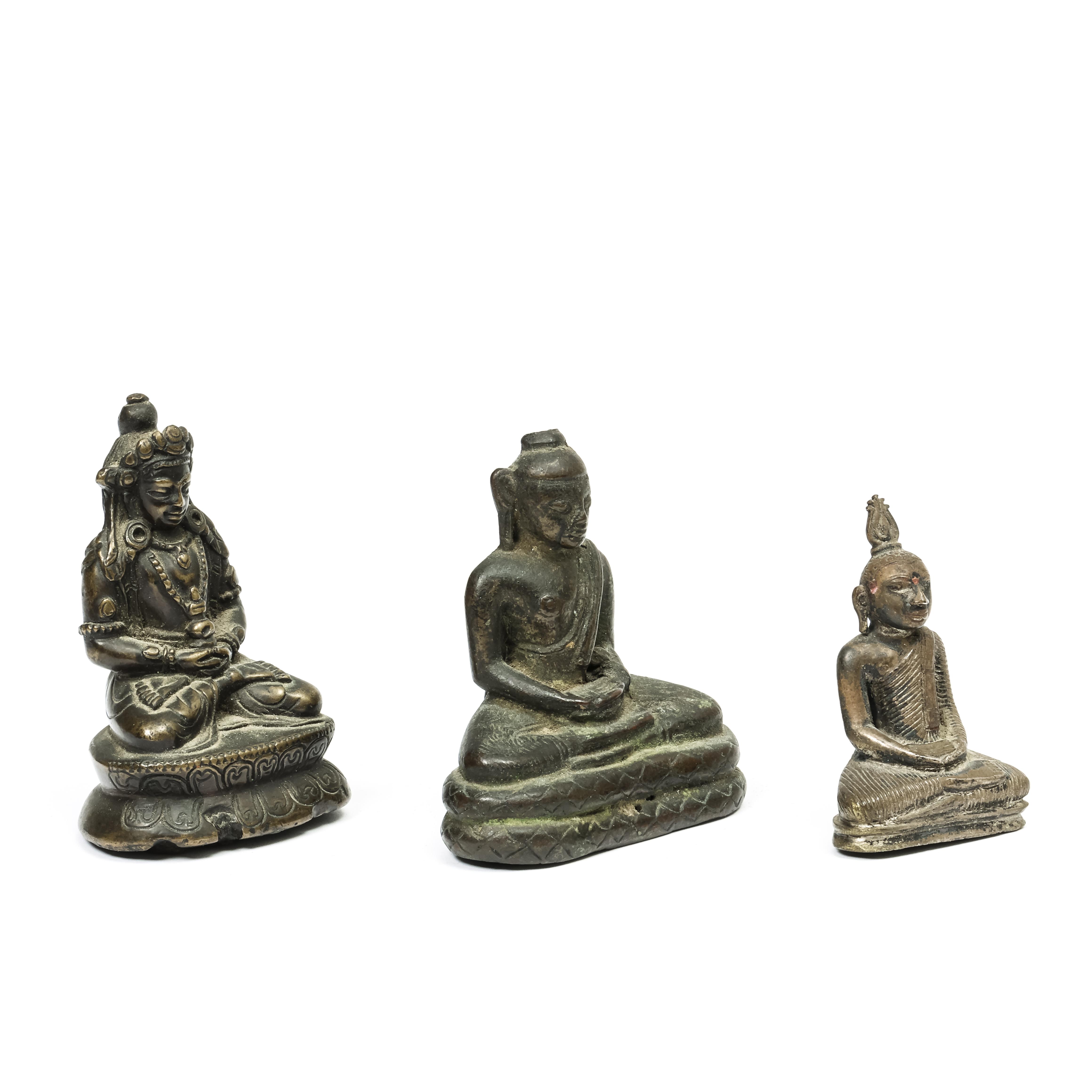 Sri Lanka, a seated Tirthankara, Thailand, a bronze seated Buddha and Thailand, seated Buddha, 16th- - Image 4 of 4