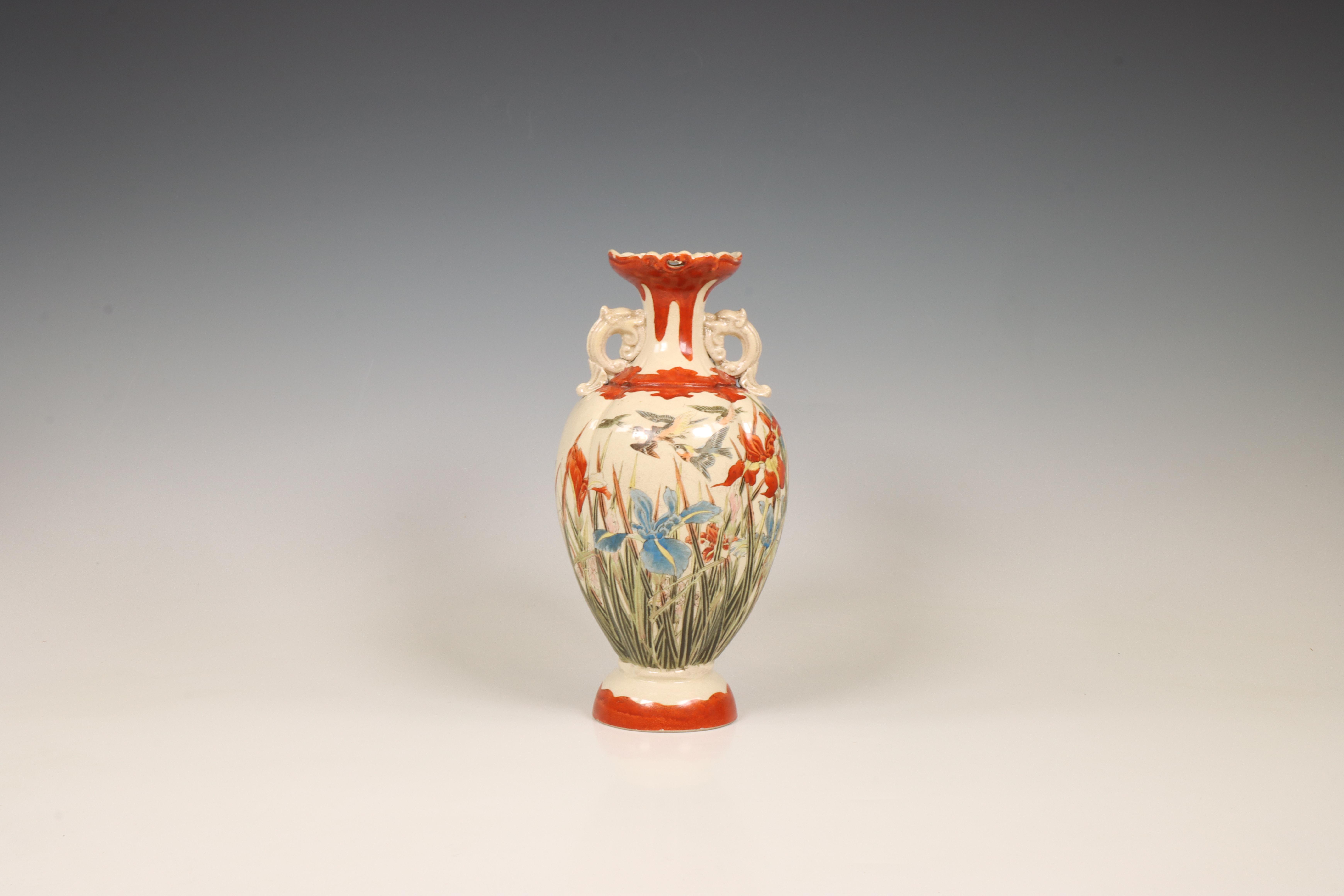 Japan, a Kutani earthenware vase, late 19th-20th century,