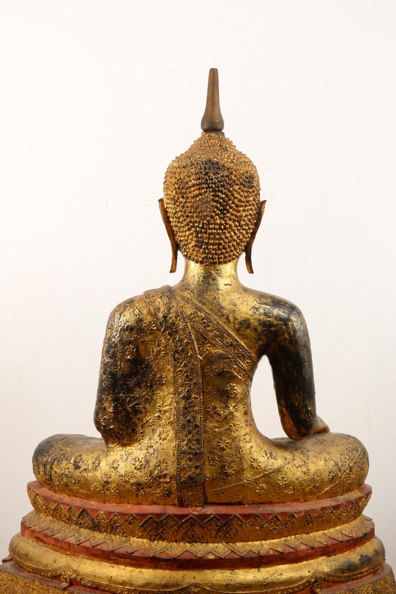 Thailand, a fine seated gilded bronze figure of a seated Buddha, Ratnakosin, early 19th century - Bild 2 aus 4