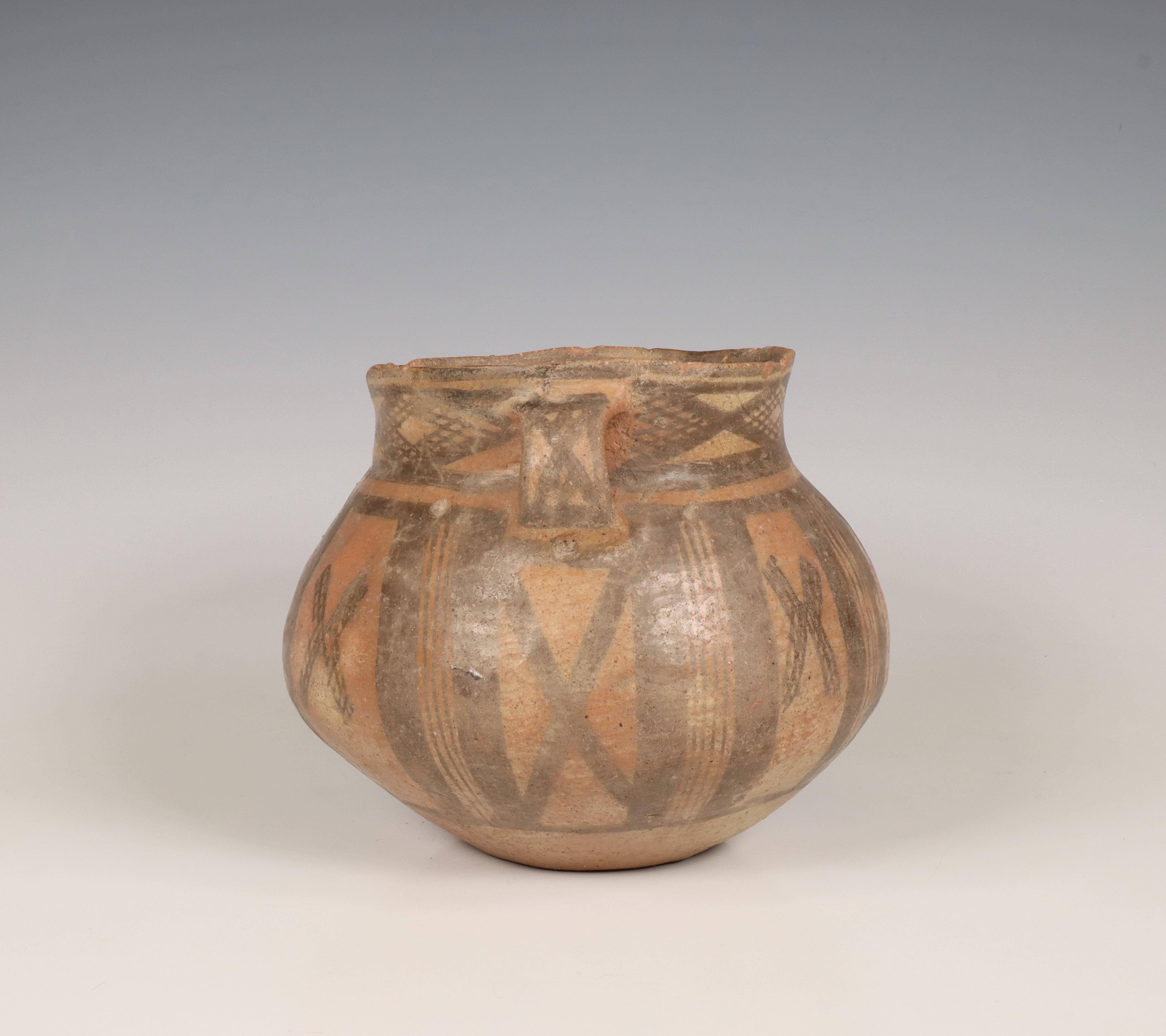 China, earthenware pot, Majiayao culture, Machang phase, late 3rd millennium BC, - Image 6 of 6