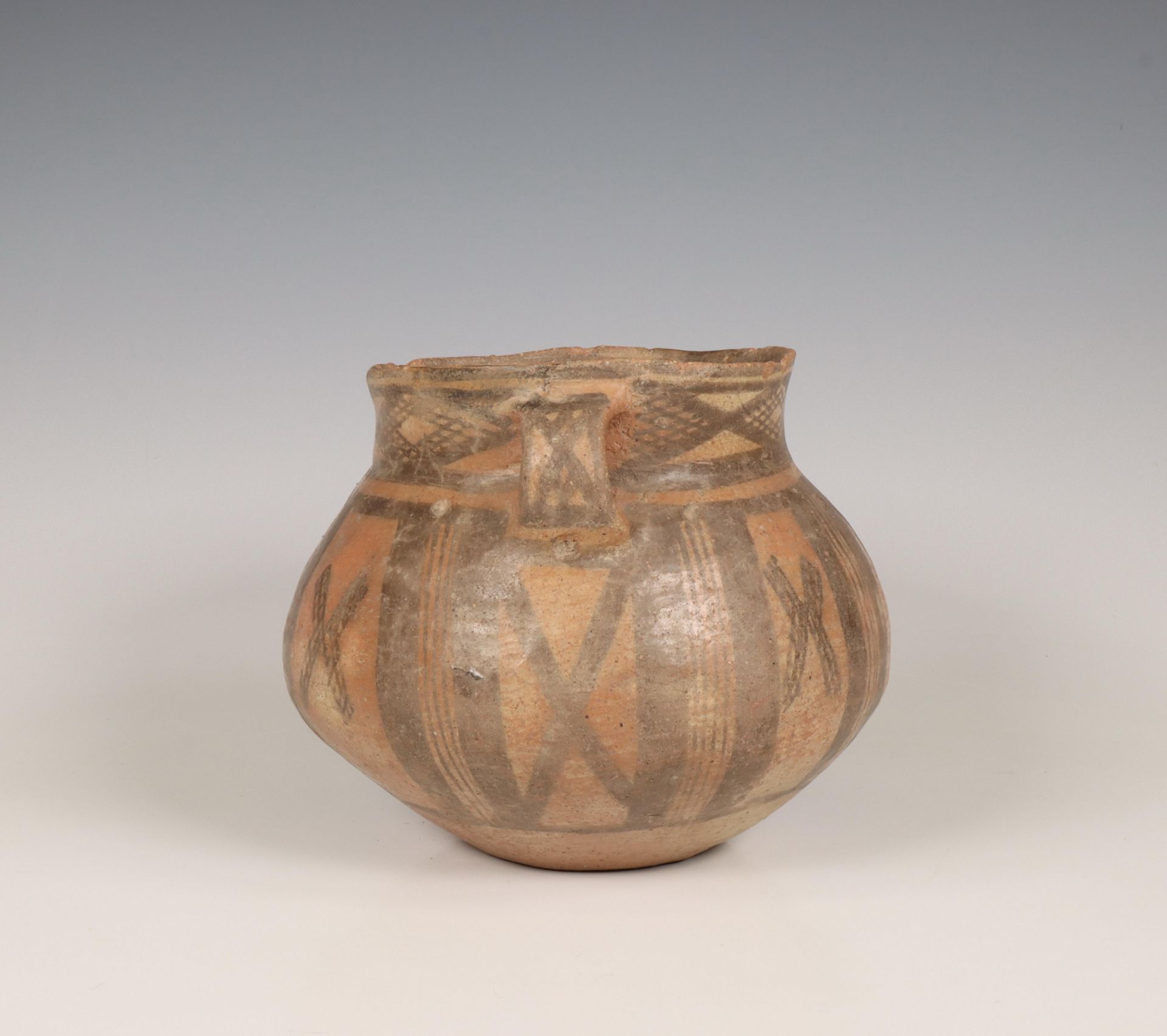 China, earthenware pot, Majiayao culture, Machang phase, late 3rd millennium BC, - Bild 6 aus 6