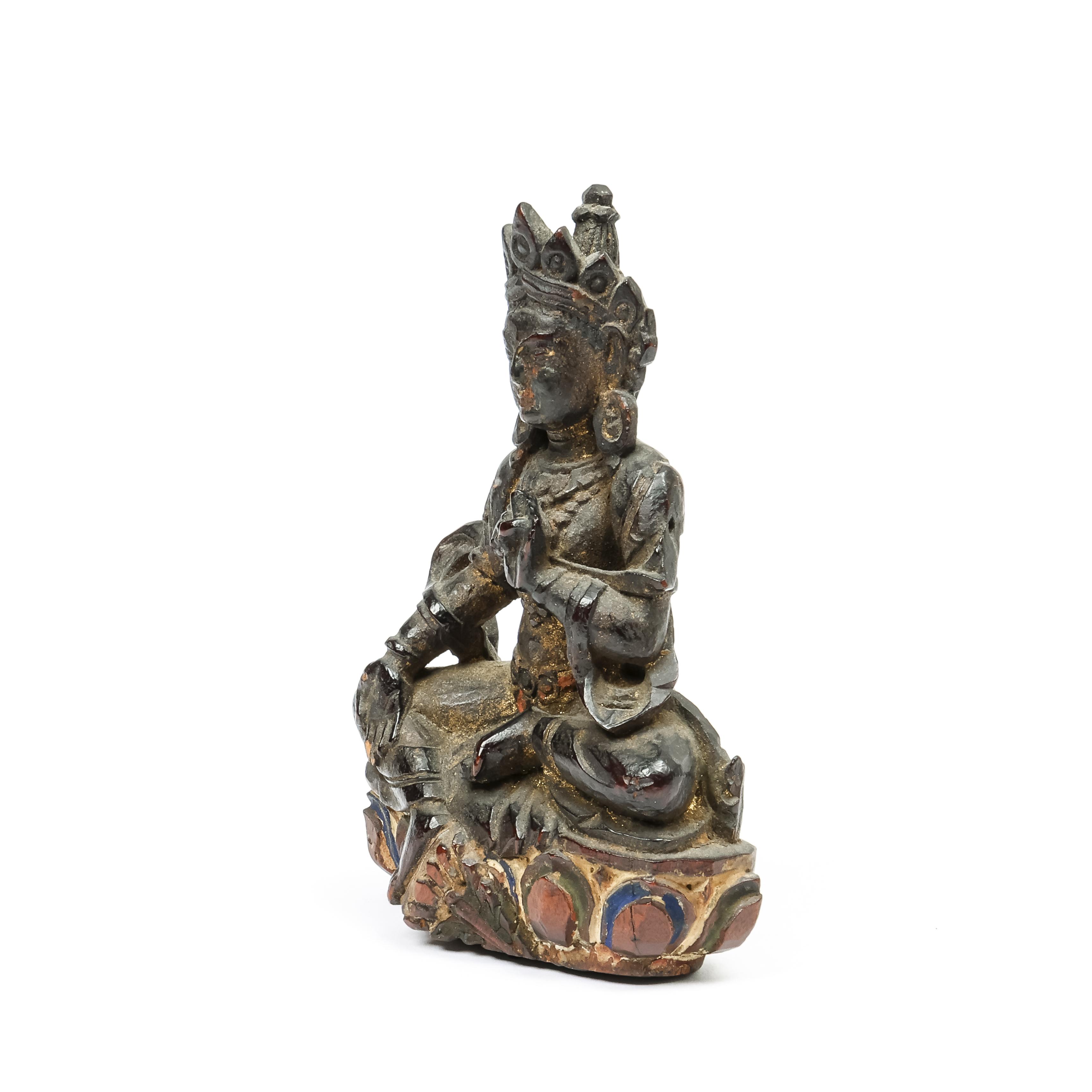 Tibet, a carved wooden Tara, 19th century - Image 4 of 4