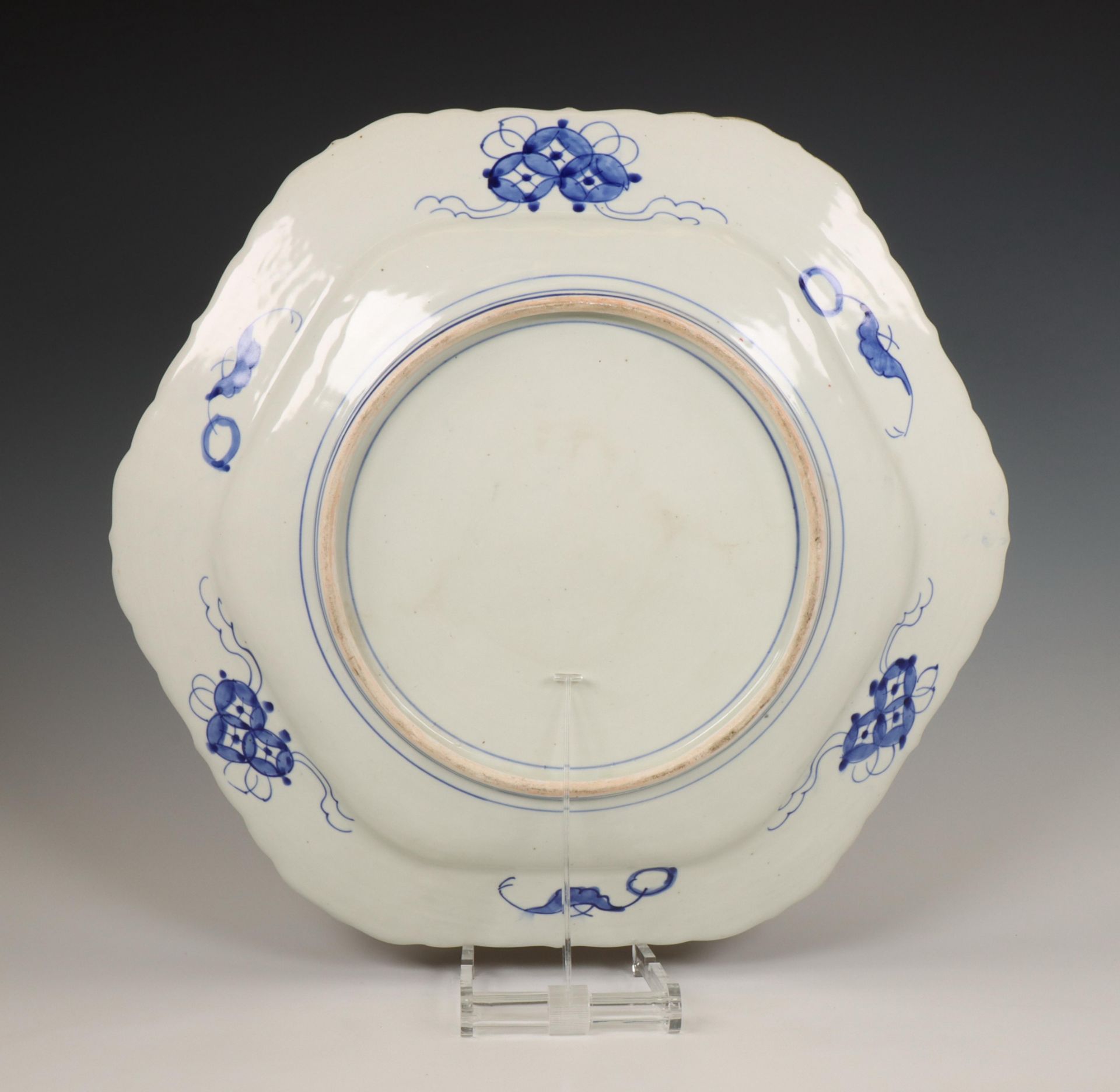 Japan, large Imari porcelain hexagonal dish, Meiji period (1868-1912), - Bild 2 aus 2