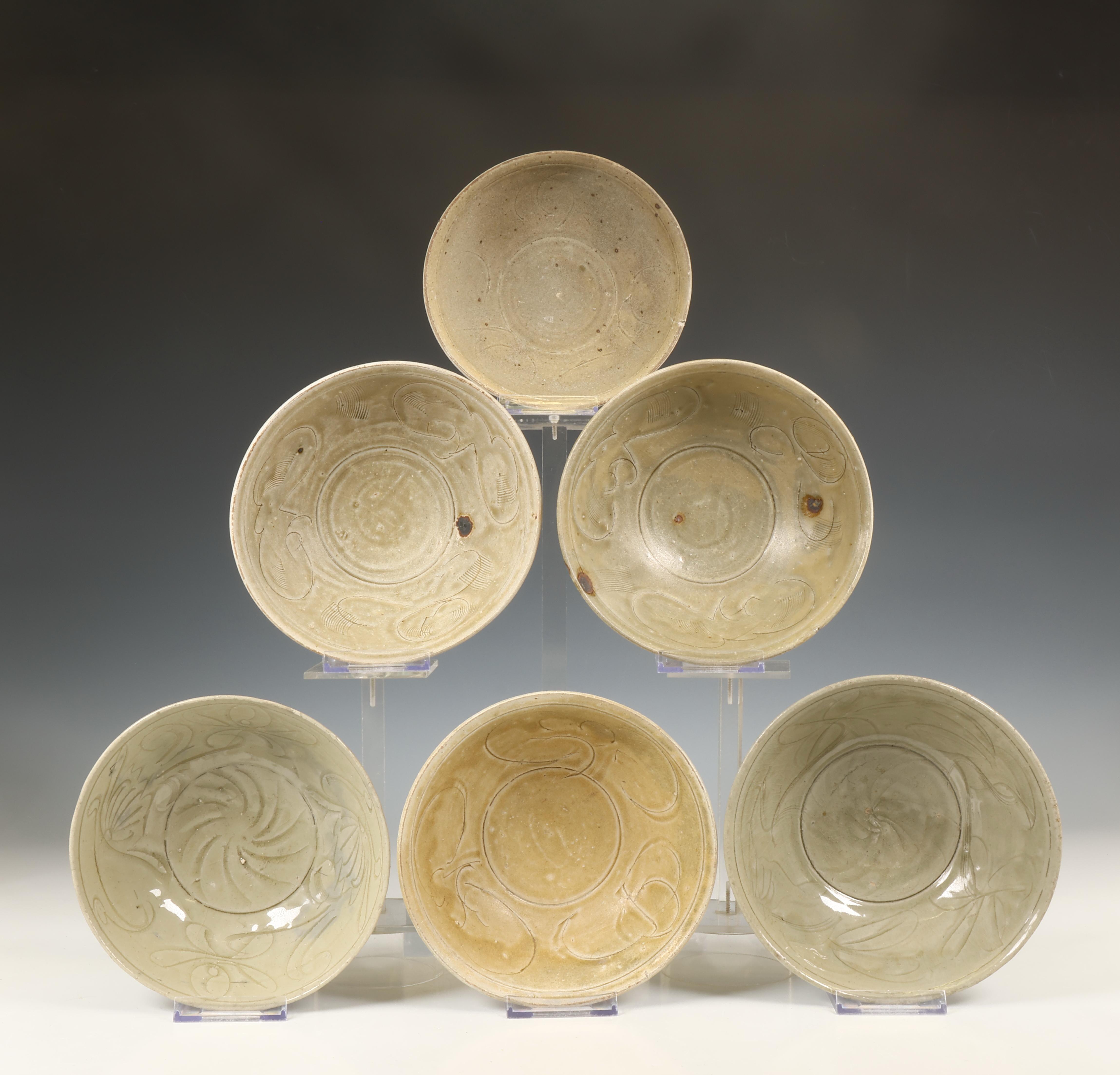 China, collection of eighteen celadon-glazed bowls, Northern Song dynasty, 10th-12th century, - Image 5 of 7