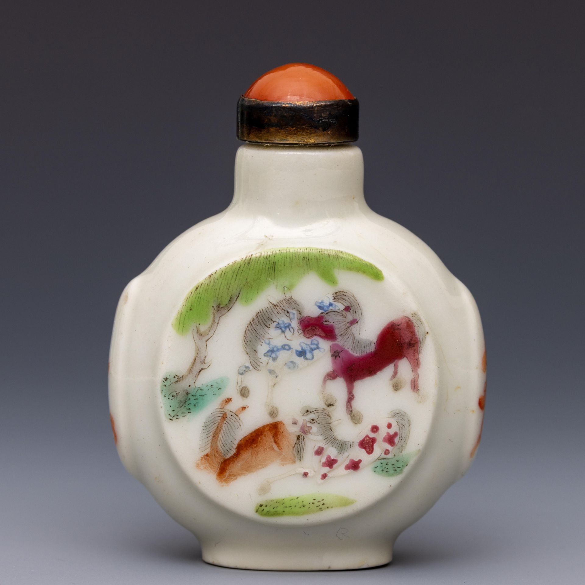 China, a famille rose porcelain 'eight horses' snuff bottle and stopper, late Qing dynasty (1644-191
