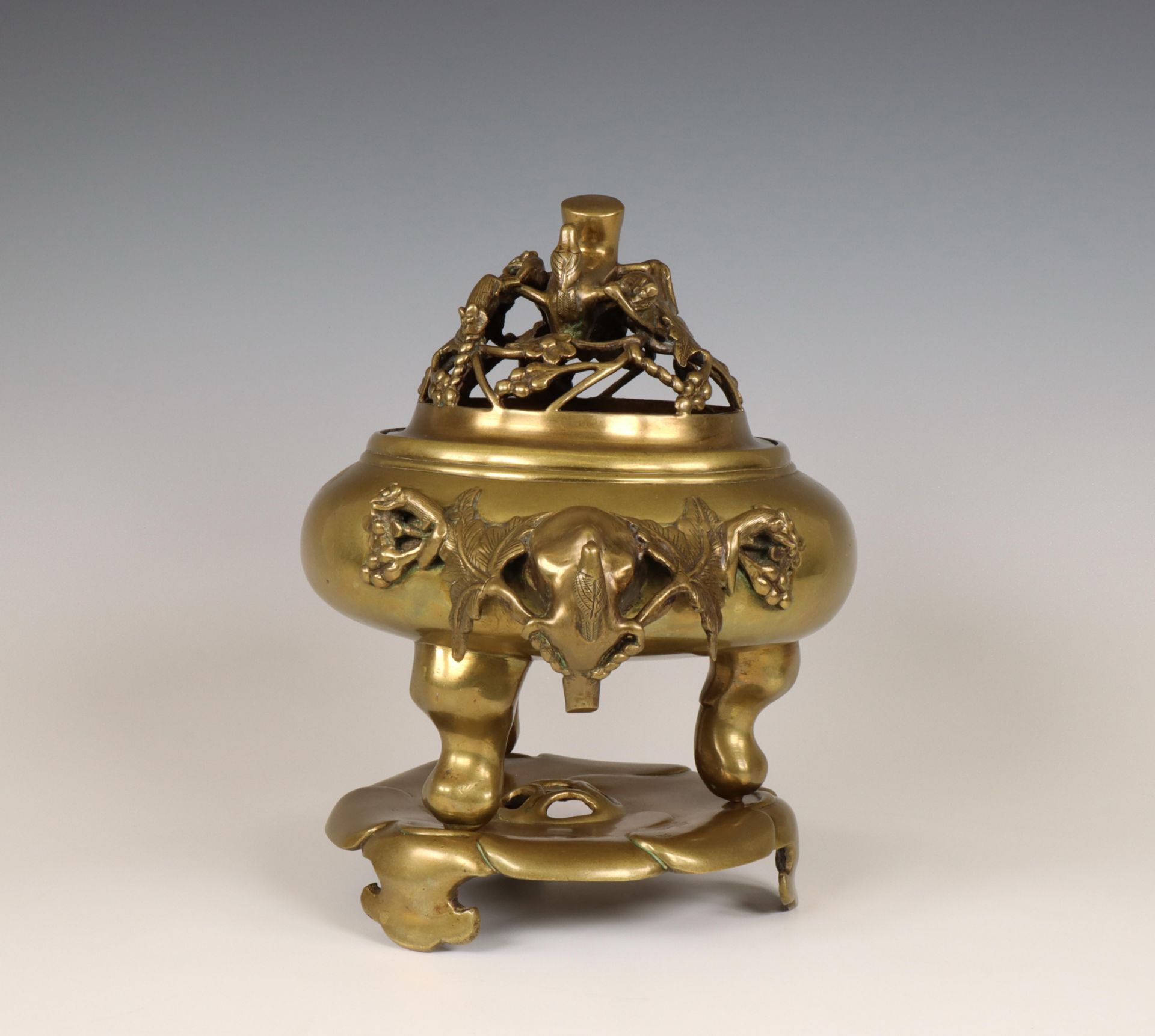 China, a bronze censer on stand, Qing dynasty, 19th century, - Image 6 of 6