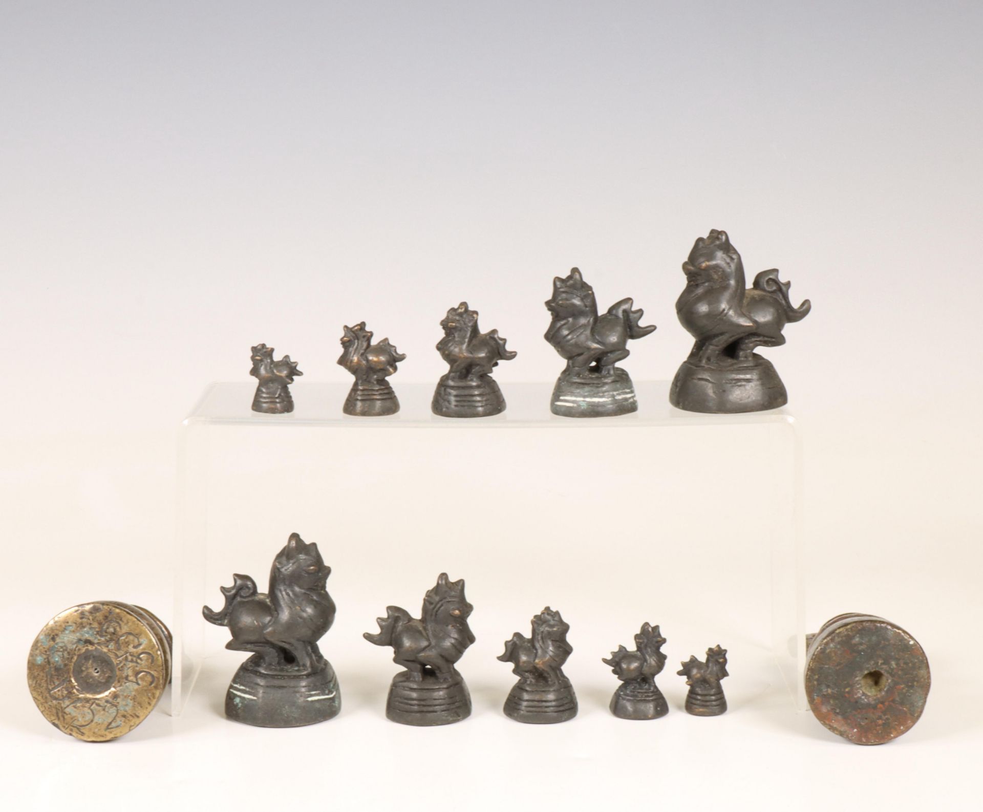 Birma, tien antieke bronzen opiumgewichten; - Image 2 of 2