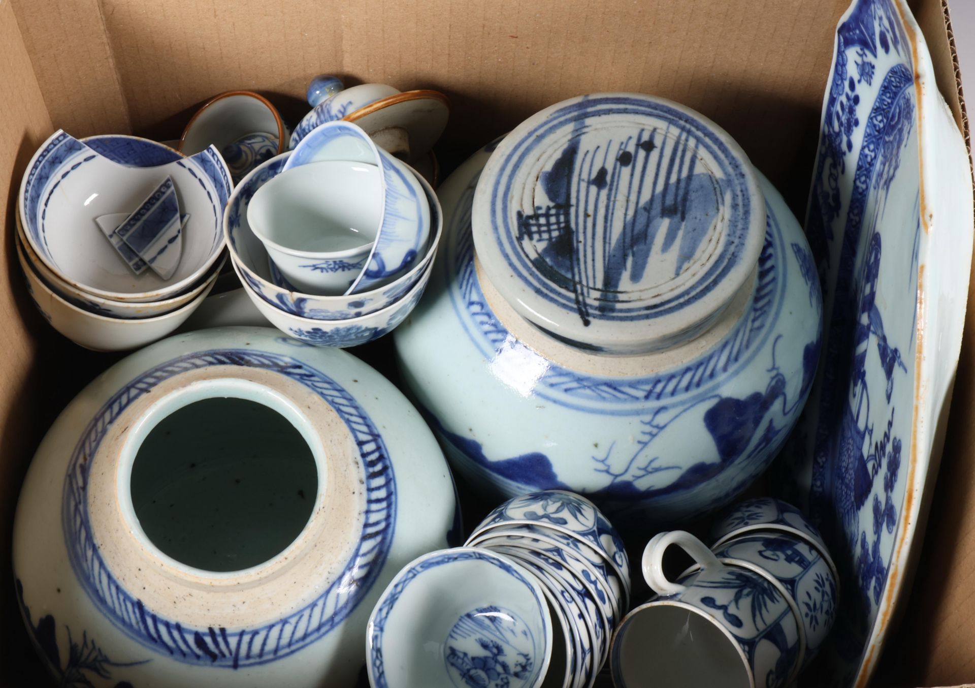 China, collectie blauw-wit porselein, 18e eeuw en later,